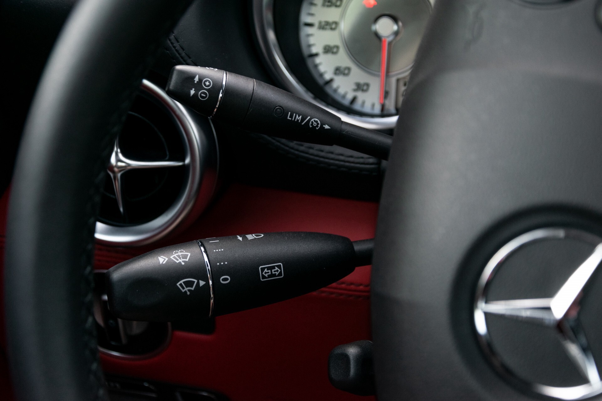 Mercedes-Benz SLS-Klasse Coupe 6.3 AMG 1ste eigenaar/NL Auto FULL OPTIONS Aut7 Foto 10