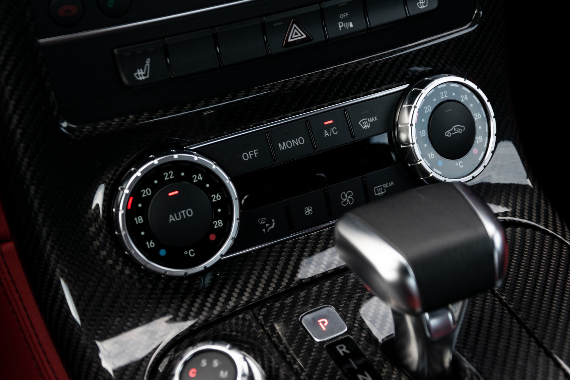 Mercedes-Benz SLS-Klasse Coupe 6.3 AMG 1ste eigenaar/NL Auto FULL OPTIONS Aut7 Foto 31