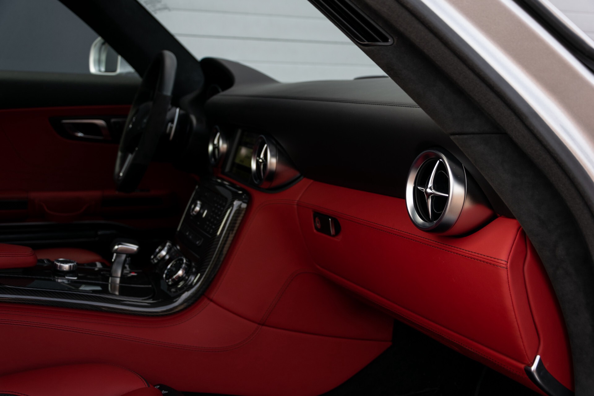 Mercedes-Benz SLS-Klasse Coupe 6.3 AMG 1ste eigenaar/NL Auto FULL OPTIONS Aut7 Foto 38