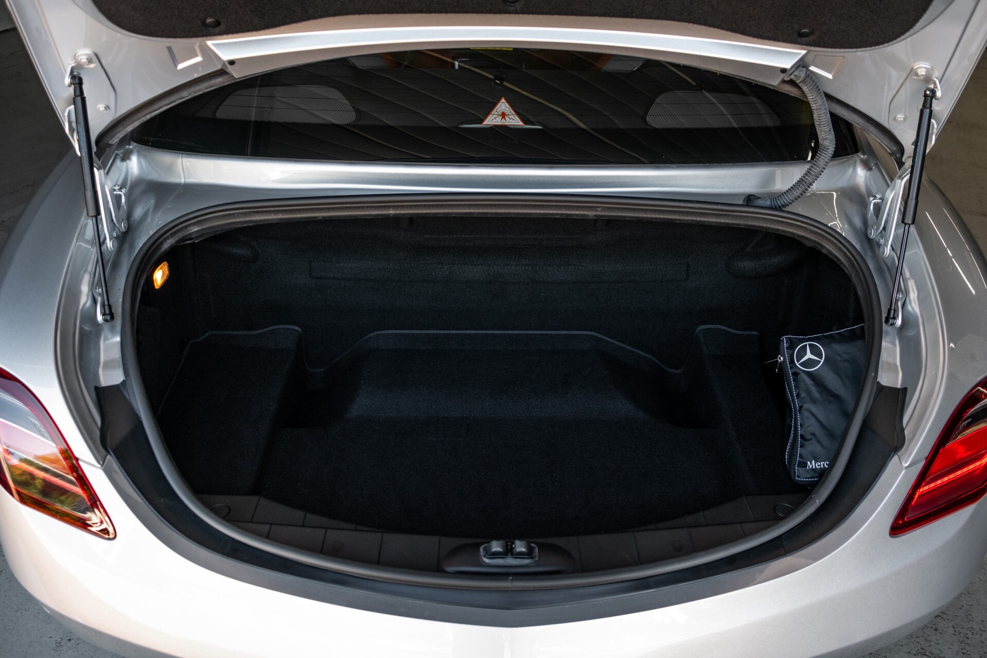 Mercedes-Benz SLS-Klasse Coupe 6.3 AMG 1ste eigenaar/NL Auto FULL OPTIONS Aut7 Foto 48