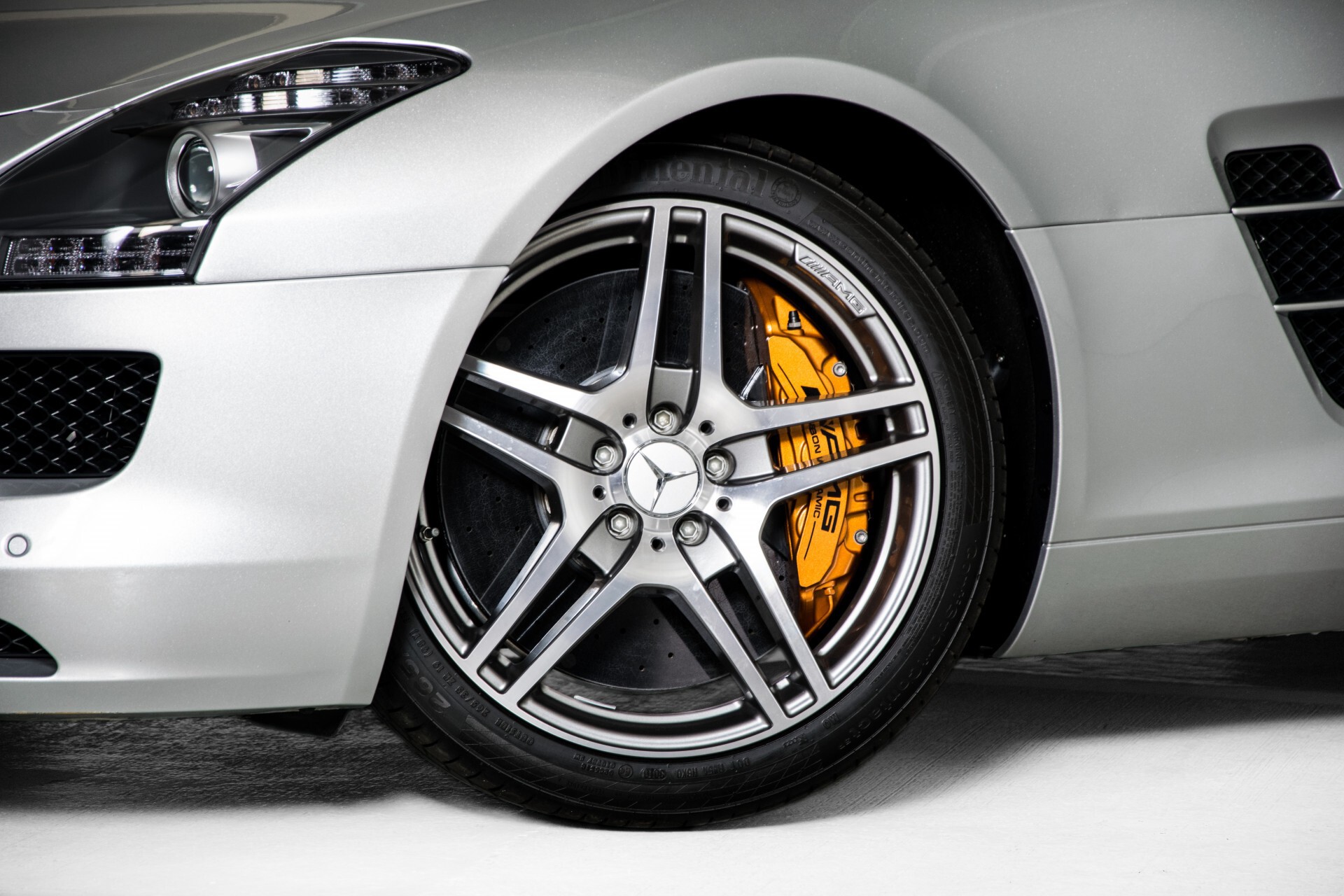 Mercedes-Benz SLS-Klasse Coupe 6.3 AMG 1ste eigenaar/NL Auto FULL OPTIONS Aut7 Foto 57