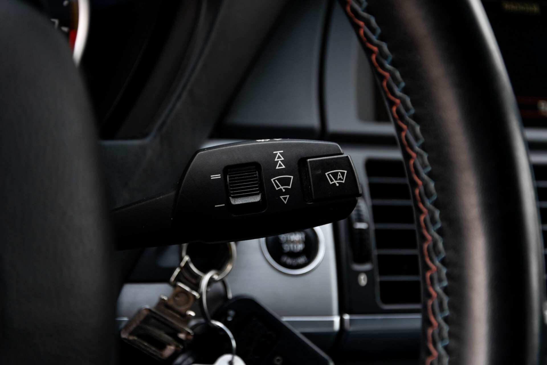 BMW X6 4.4i M Adaptive Drive/Driverspack/HUD/Dak/Mem/20" Aut8 Foto 14