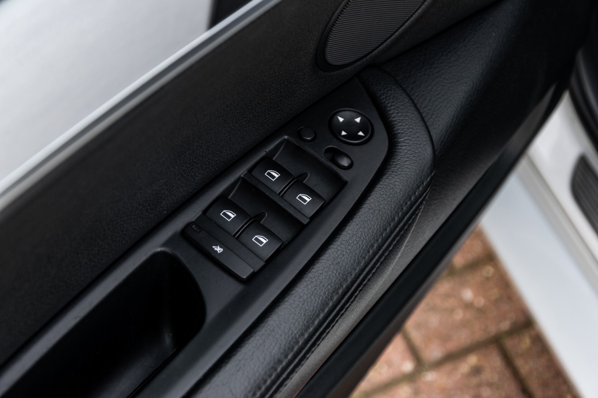 BMW X6 4.4i M Adaptive Drive/Driverspack/HUD/Dak/Mem/20" Aut8 Foto 23