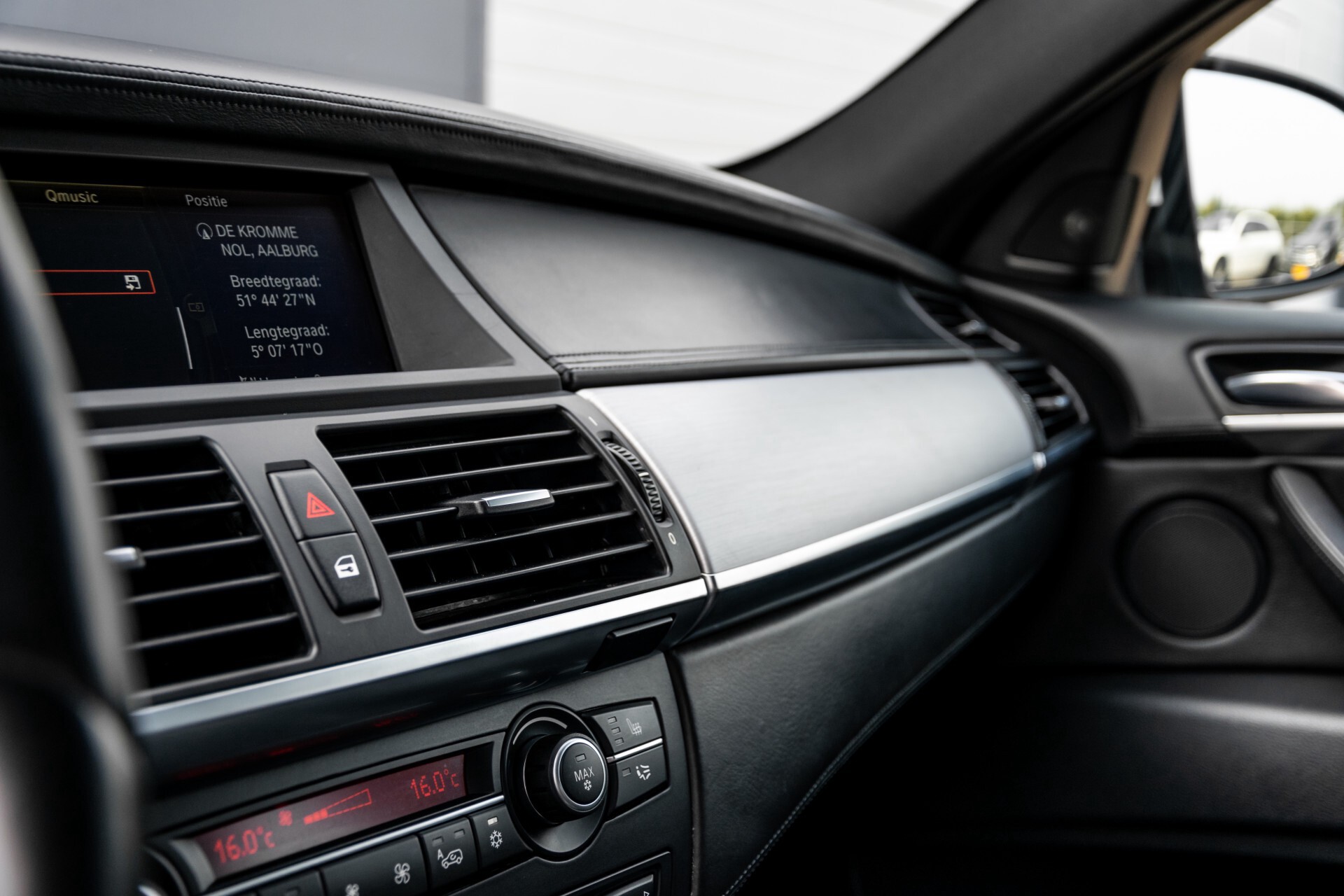 BMW X6 4.4i M Adaptive Drive/Driverspack/HUD/Dak/Mem/20" Aut8 Foto 39