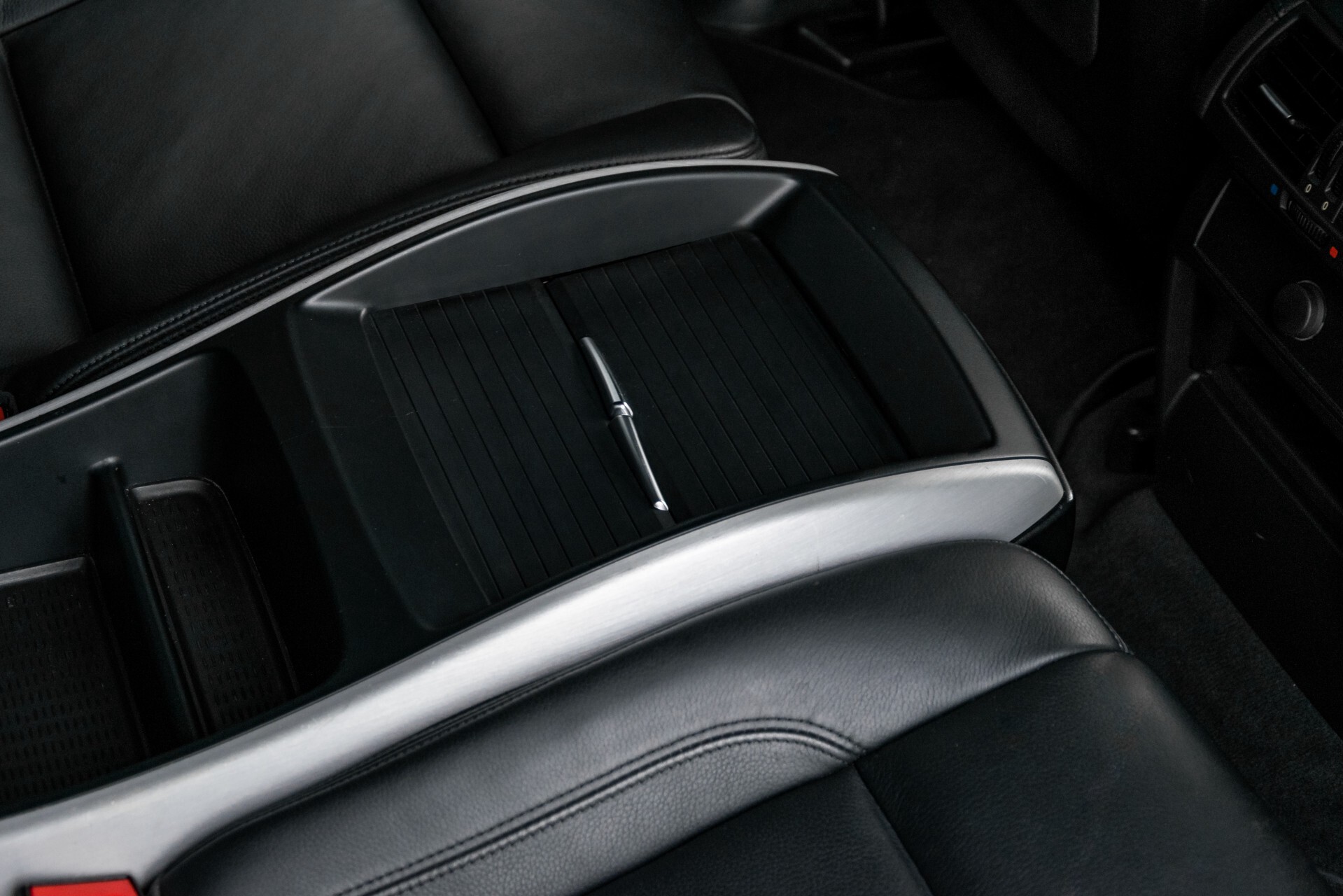 BMW X6 4.4i M Adaptive Drive/Driverspack/HUD/Dak/Mem/20" Aut8 Foto 45