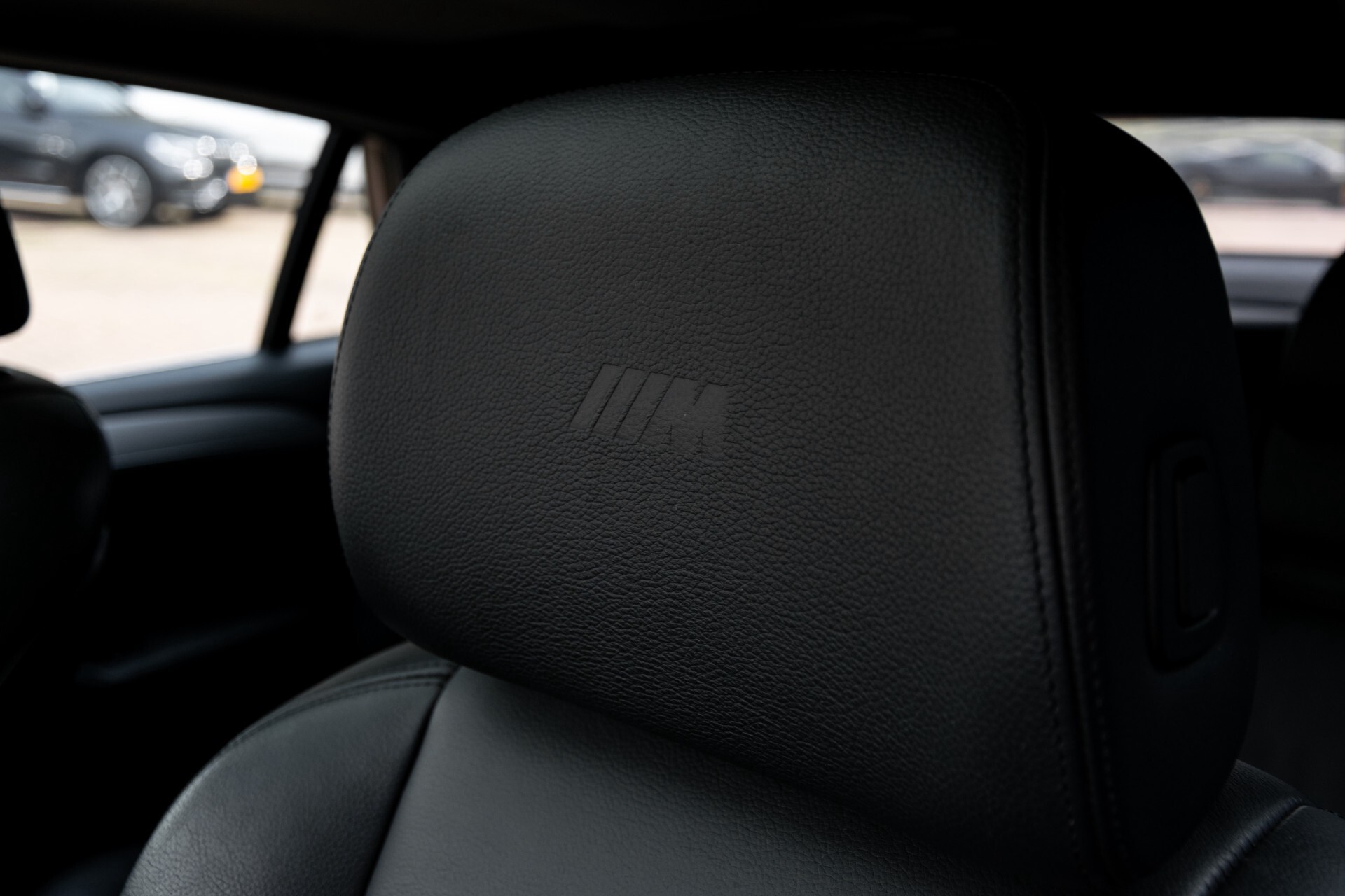 BMW X6 4.4i M Adaptive Drive/Driverspack/HUD/Dak/Mem/20" Aut8 Foto 47