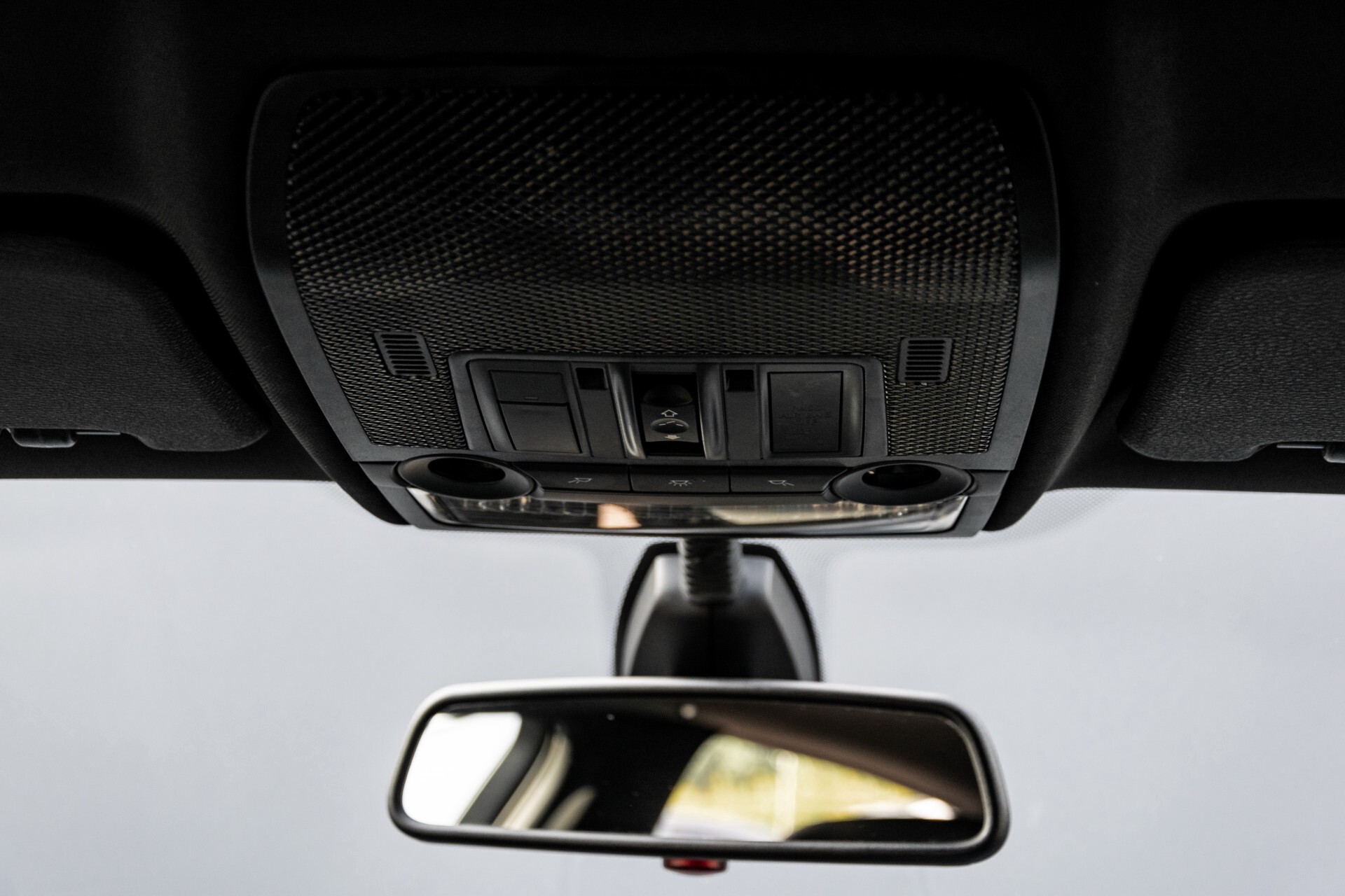 BMW X6 4.4i M Adaptive Drive/Driverspack/HUD/Dak/Mem/20" Aut8 Foto 48