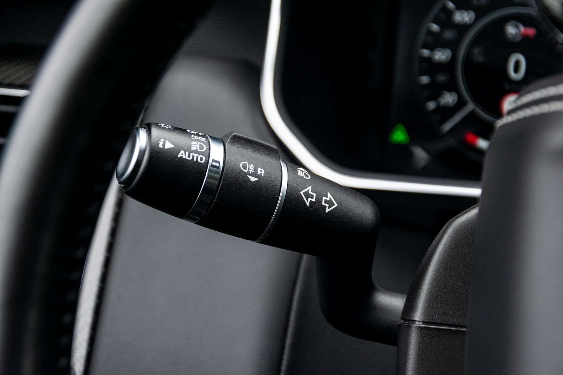 Land Rover Range Rover Sport SVR 5.0 Supercharged 575pk Full Carbon Nieuwprijs €241377 Foto 10