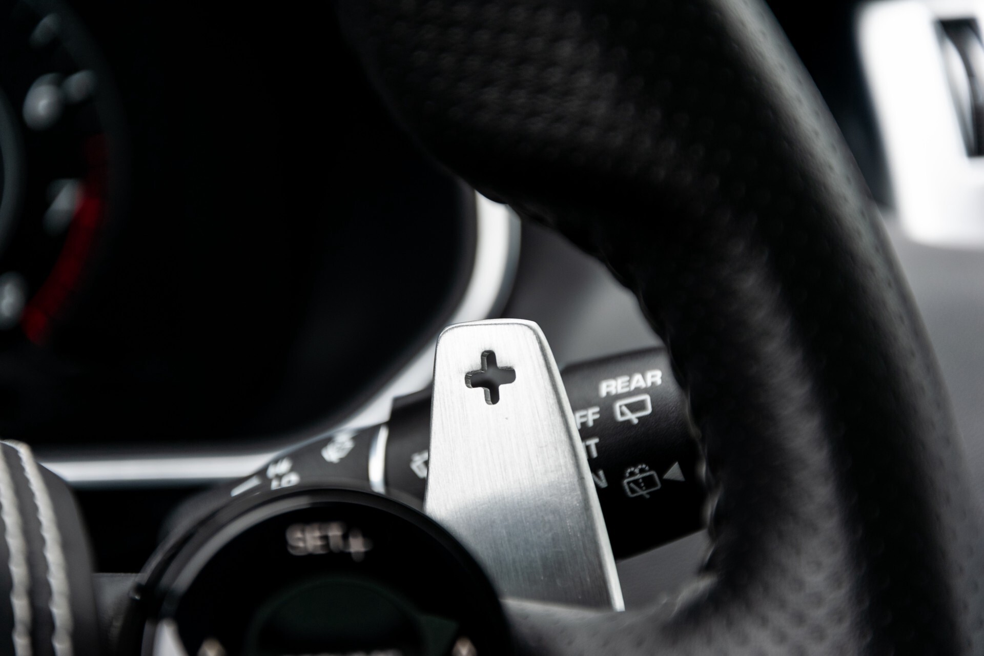 Land Rover Range Rover Sport SVR 5.0 Supercharged 575pk Full Carbon Nieuwprijs €241377 Foto 13