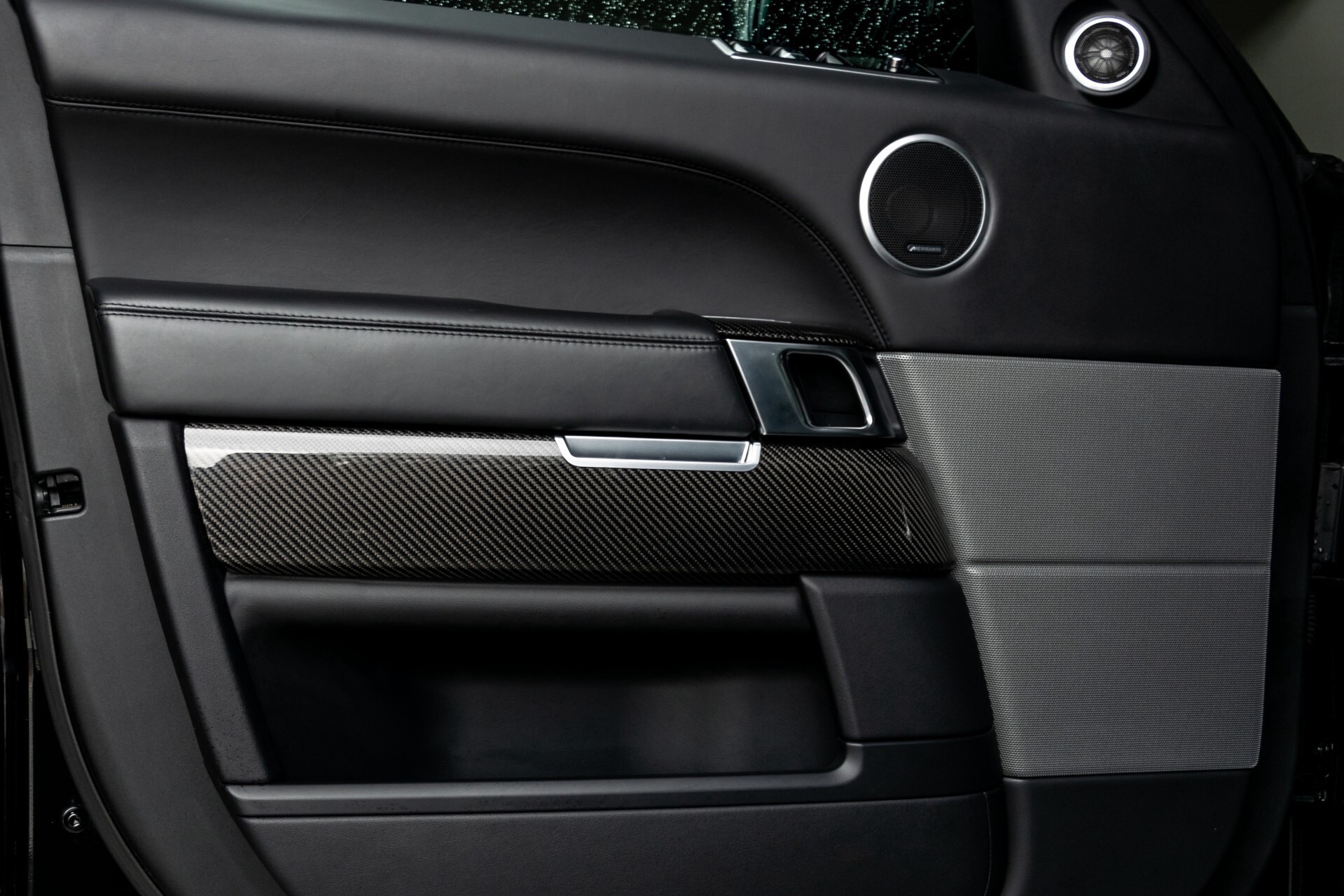 Land Rover Range Rover Sport SVR 5.0 Supercharged 575pk Full Carbon Nieuwprijs €241377 Foto 38