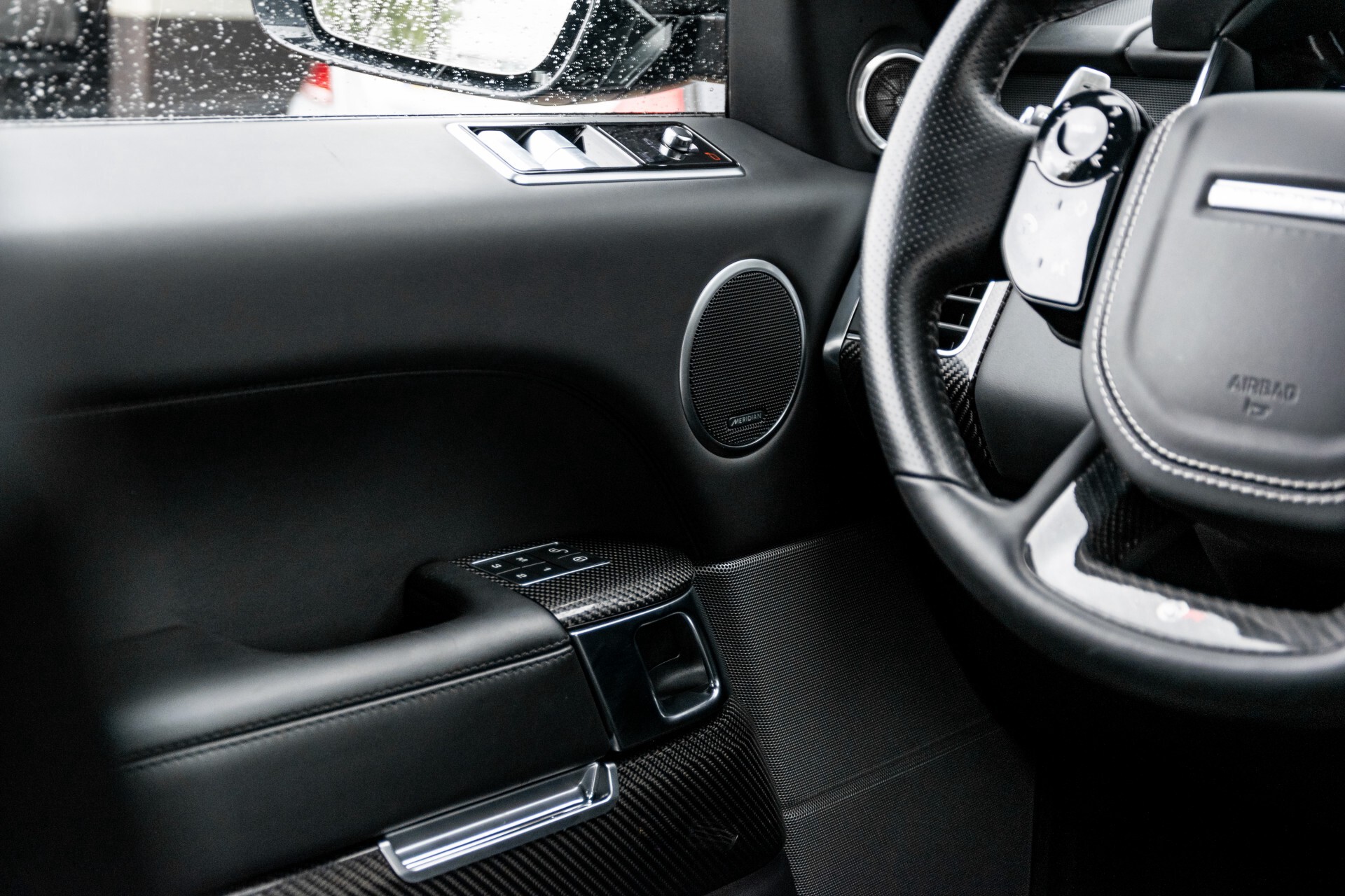 Land Rover Range Rover Sport SVR 5.0 Supercharged 575pk Full Carbon Nieuwprijs €241377 Foto 42