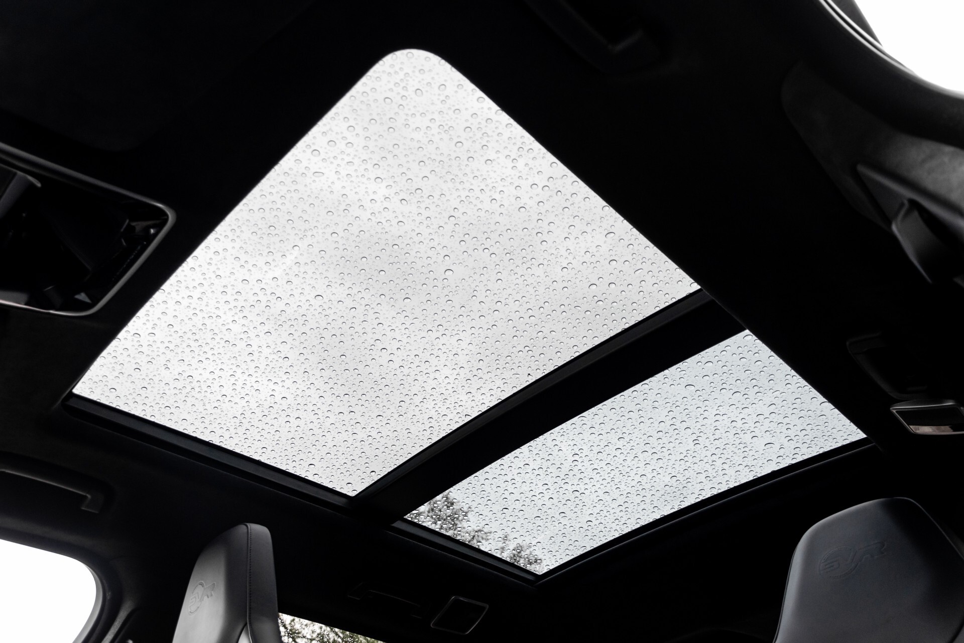 Land Rover Range Rover Sport SVR 5.0 Supercharged 575pk Full Carbon Nieuwprijs €241377 Foto 52