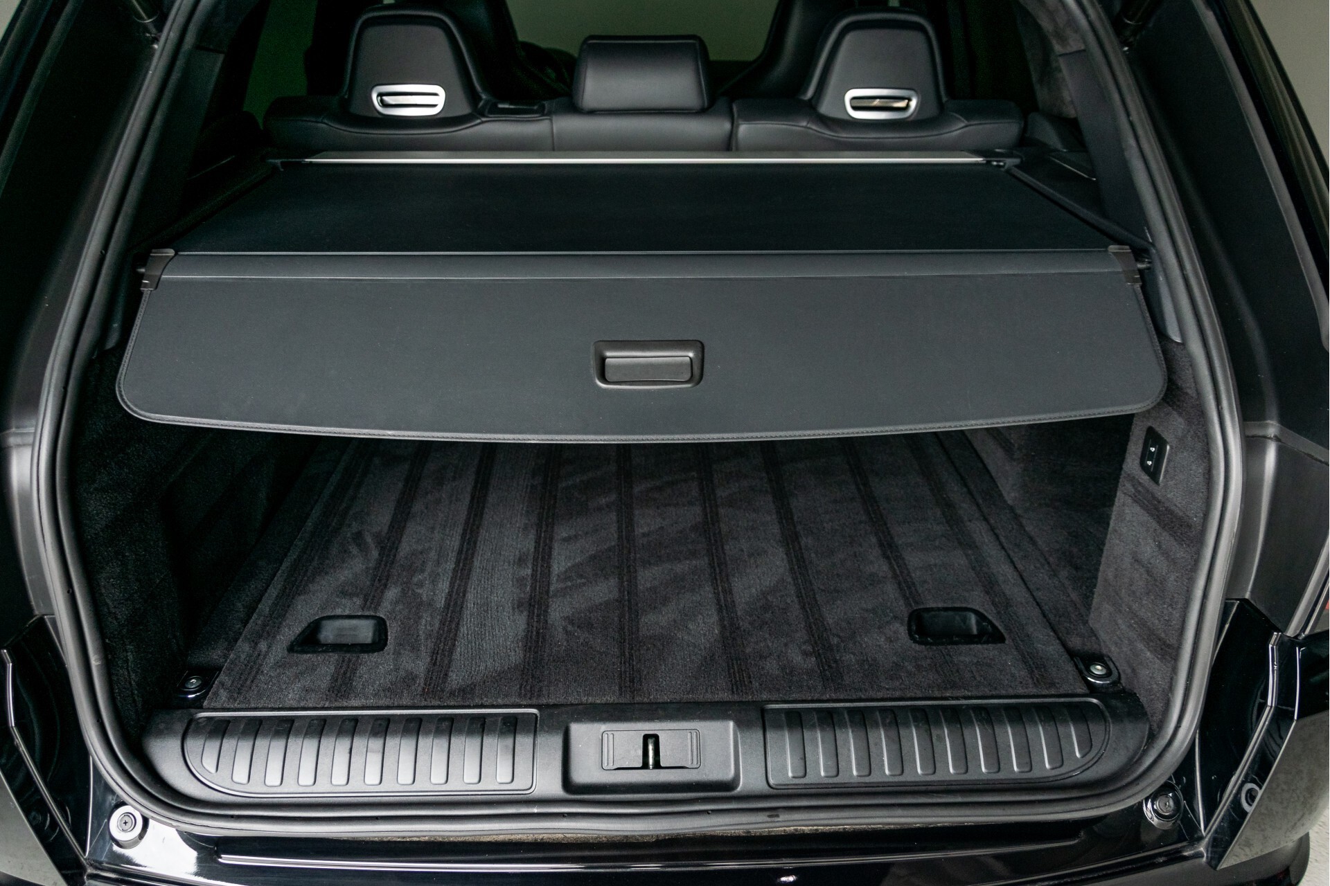 Land Rover Range Rover Sport SVR 5.0 Supercharged 575pk Full Carbon Nieuwprijs €241377 Foto 55
