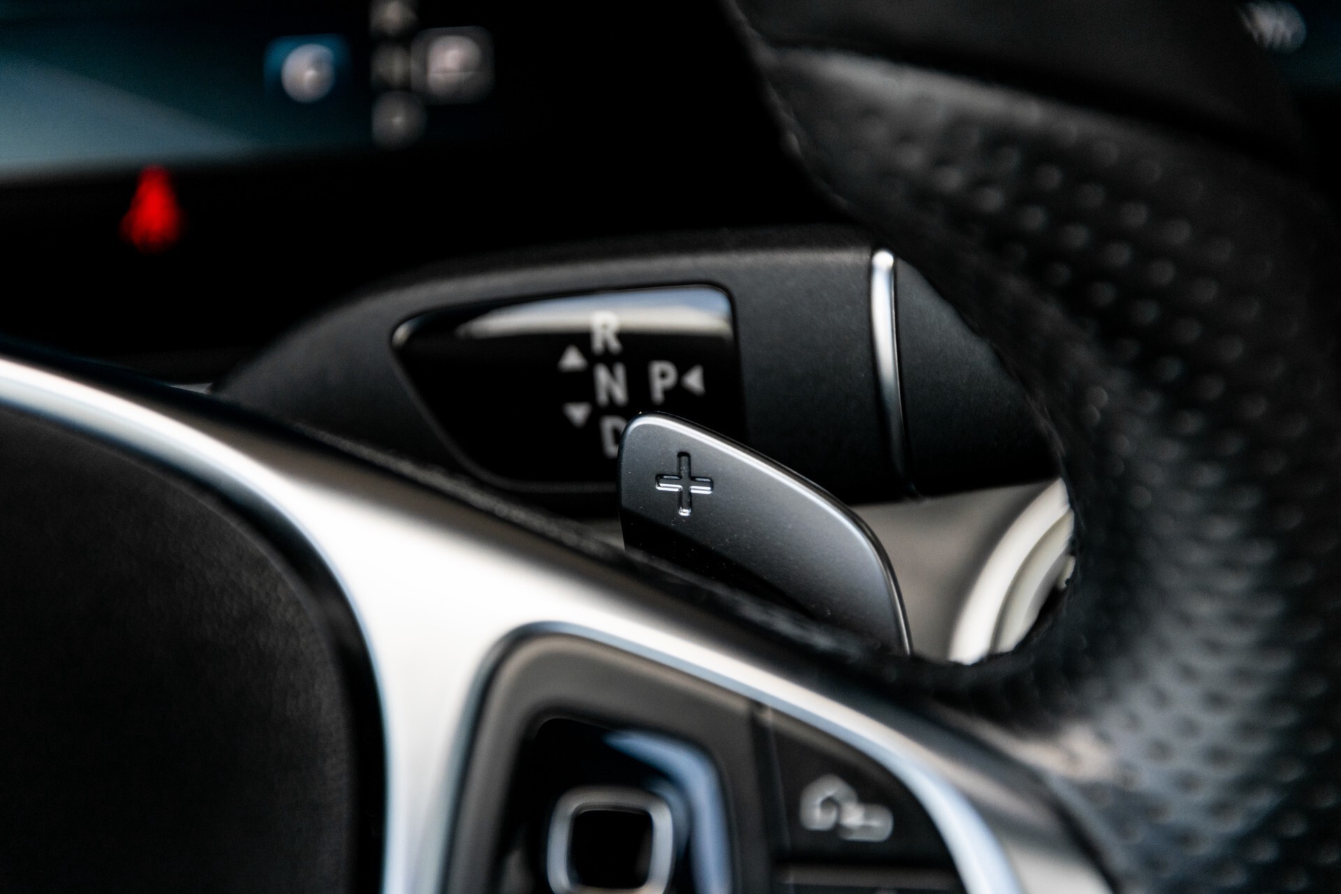 Mercedes-Benz E-Klasse 220 d AMG Night Panorama/Widescreen/Burmester/20"/Wegklapbare trekhaak Aut9 Foto 13