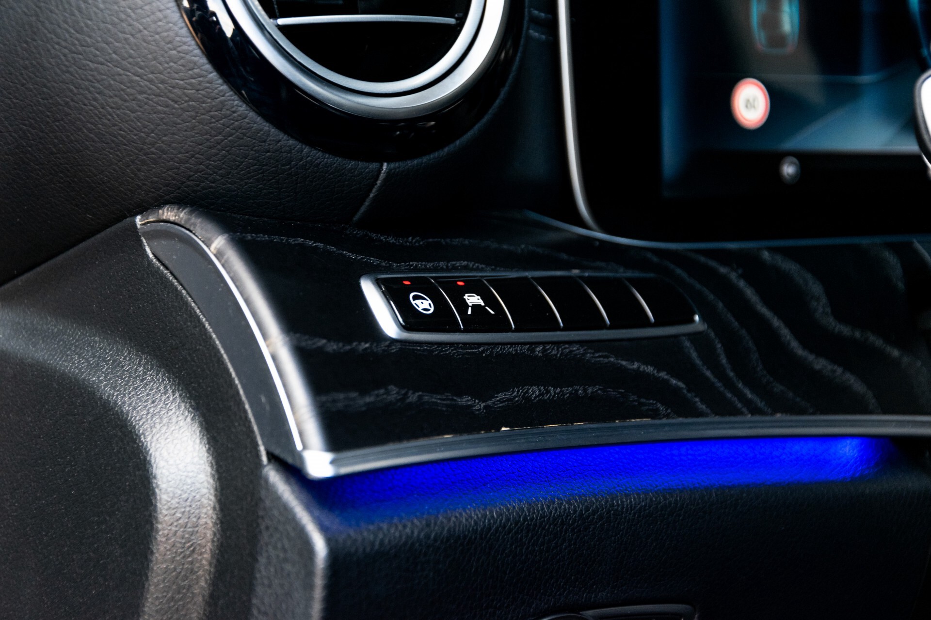 Mercedes-Benz E-Klasse 220 d AMG Night Panorama/Widescreen/Burmester/20"/Wegklapbare trekhaak Aut9 Foto 39