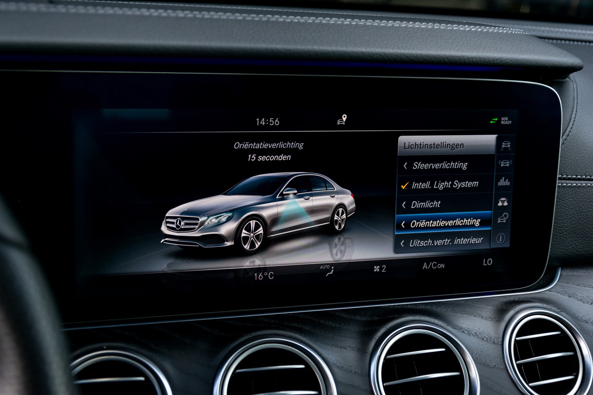 Mercedes-Benz E-Klasse 220 d AMG Night Panorama/Widescreen/Burmester/20"/Wegklapbare trekhaak Aut9 Foto 40