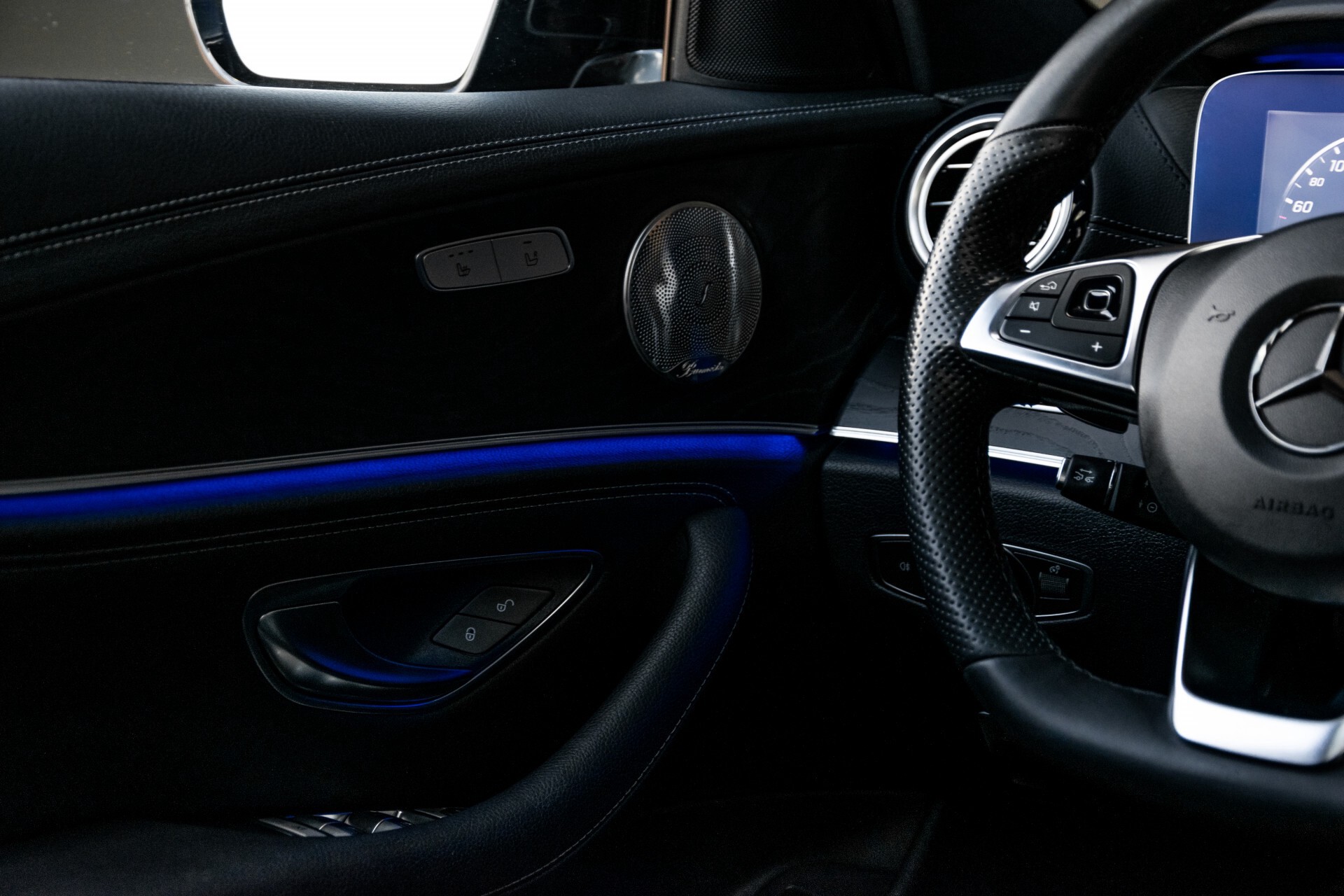 Mercedes-Benz E-Klasse 220 d AMG Night Panorama/Widescreen/Burmester/20"/Wegklapbare trekhaak Aut9 Foto 50