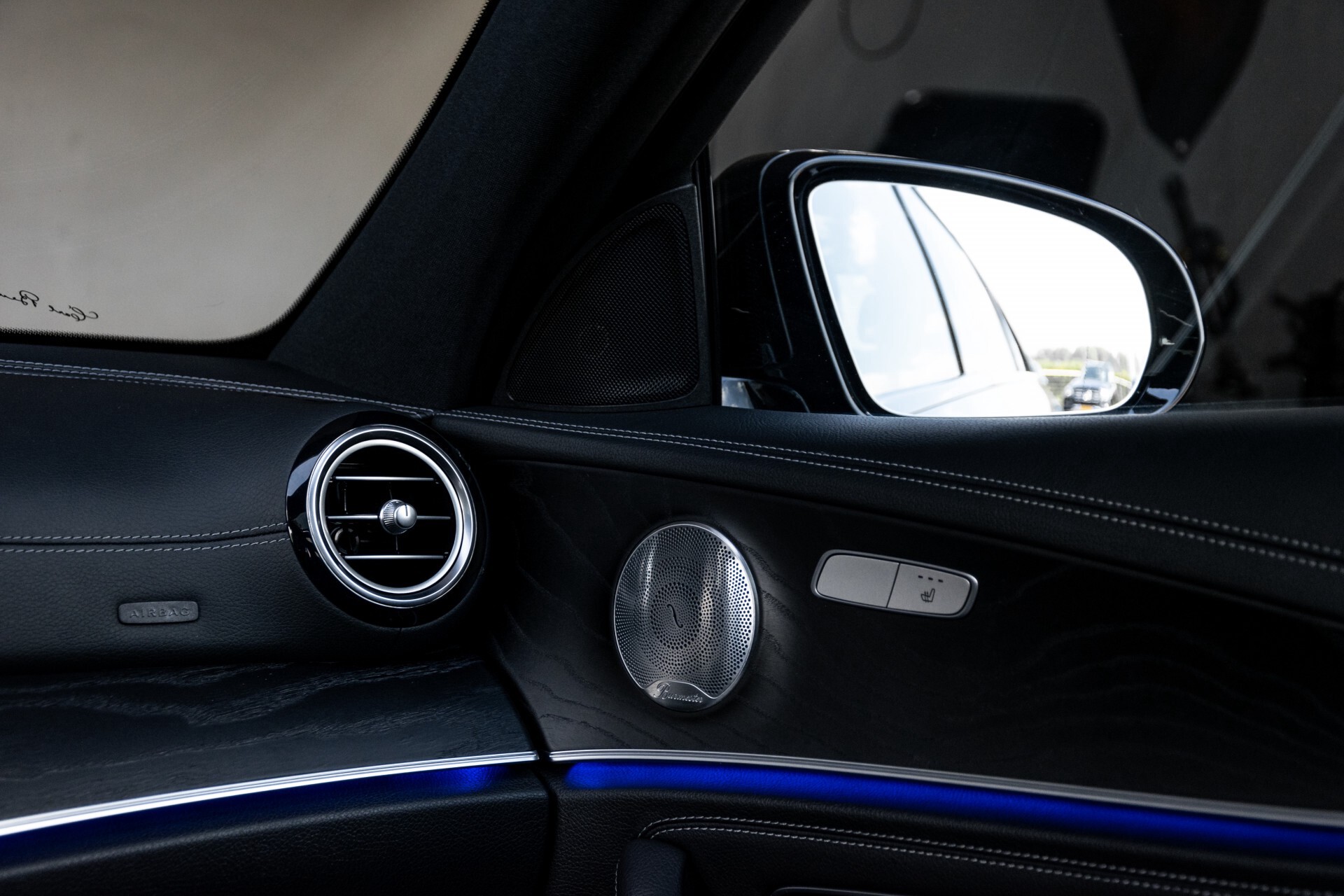 Mercedes-Benz E-Klasse 220 d AMG Night Panorama/Widescreen/Burmester/20"/Wegklapbare trekhaak Aut9 Foto 51