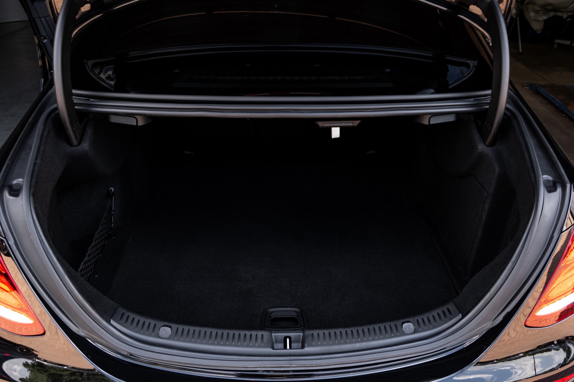 Mercedes-Benz E-Klasse 220 d AMG Night Panorama/Widescreen/Burmester/20"/Wegklapbare trekhaak Aut9 Foto 56