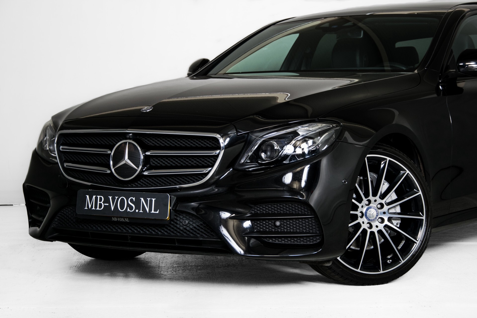 Mercedes-Benz E-Klasse 220 d AMG Night Panorama/Widescreen/Burmester/20"/Wegklapbare trekhaak Aut9 Foto 57