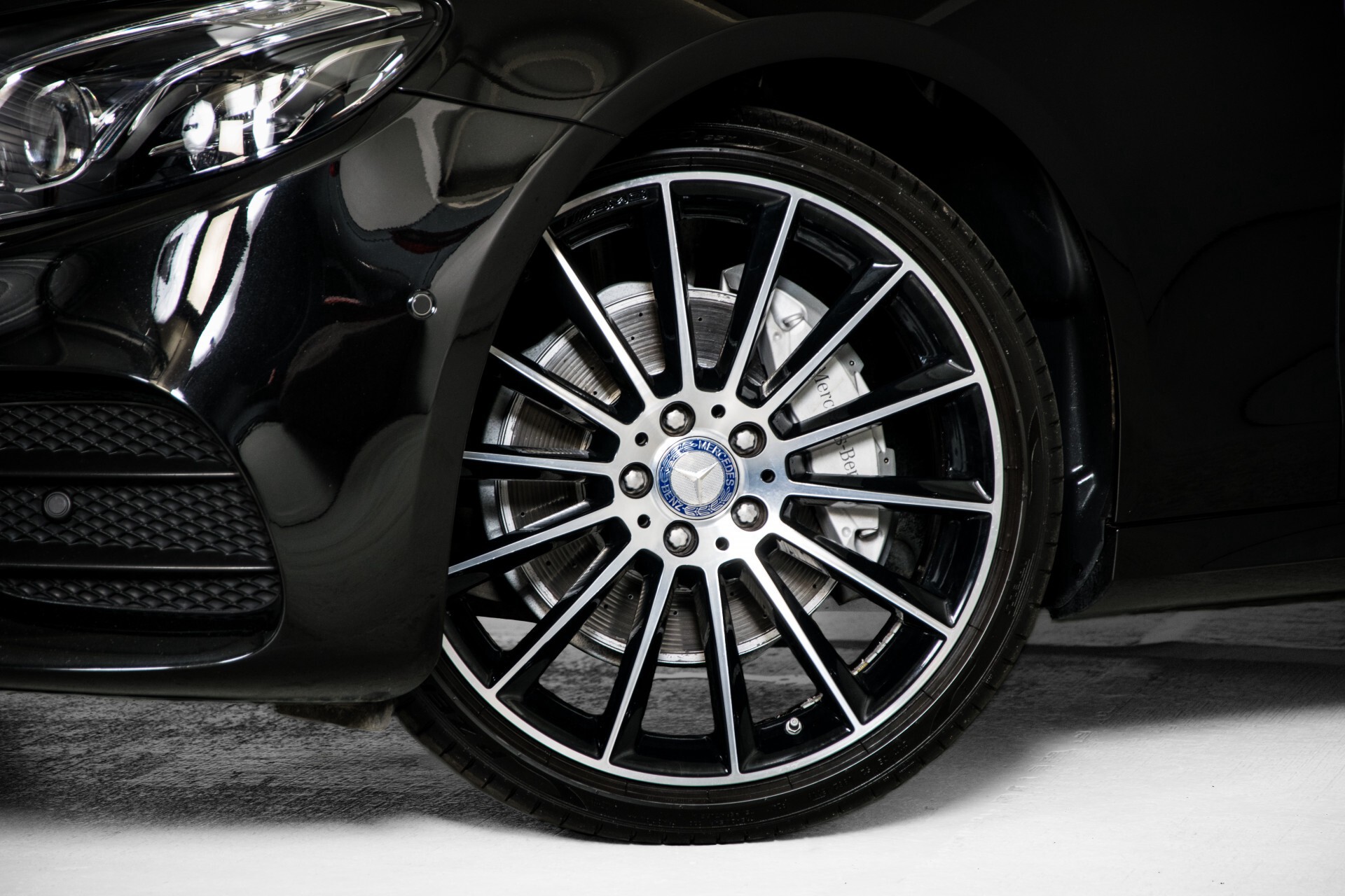 Mercedes-Benz E-Klasse 220 d AMG Night Panorama/Widescreen/Burmester/20"/Wegklapbare trekhaak Aut9 Foto 59