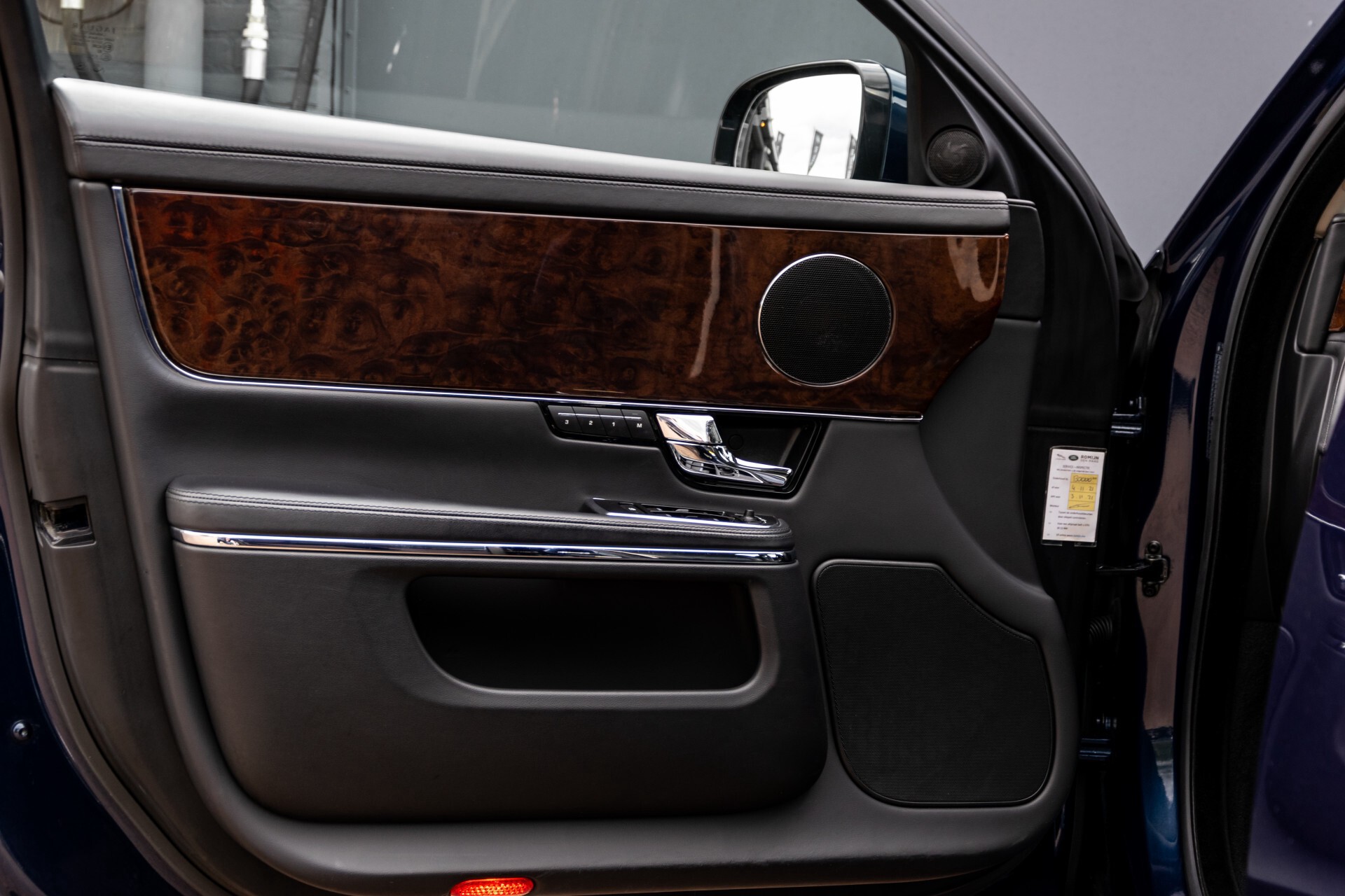 Jaguar XJ 3.0 V6D Premium Luxury Panorama/Stoelkoeling/Mem/Dealer OH Aut8 Foto 22