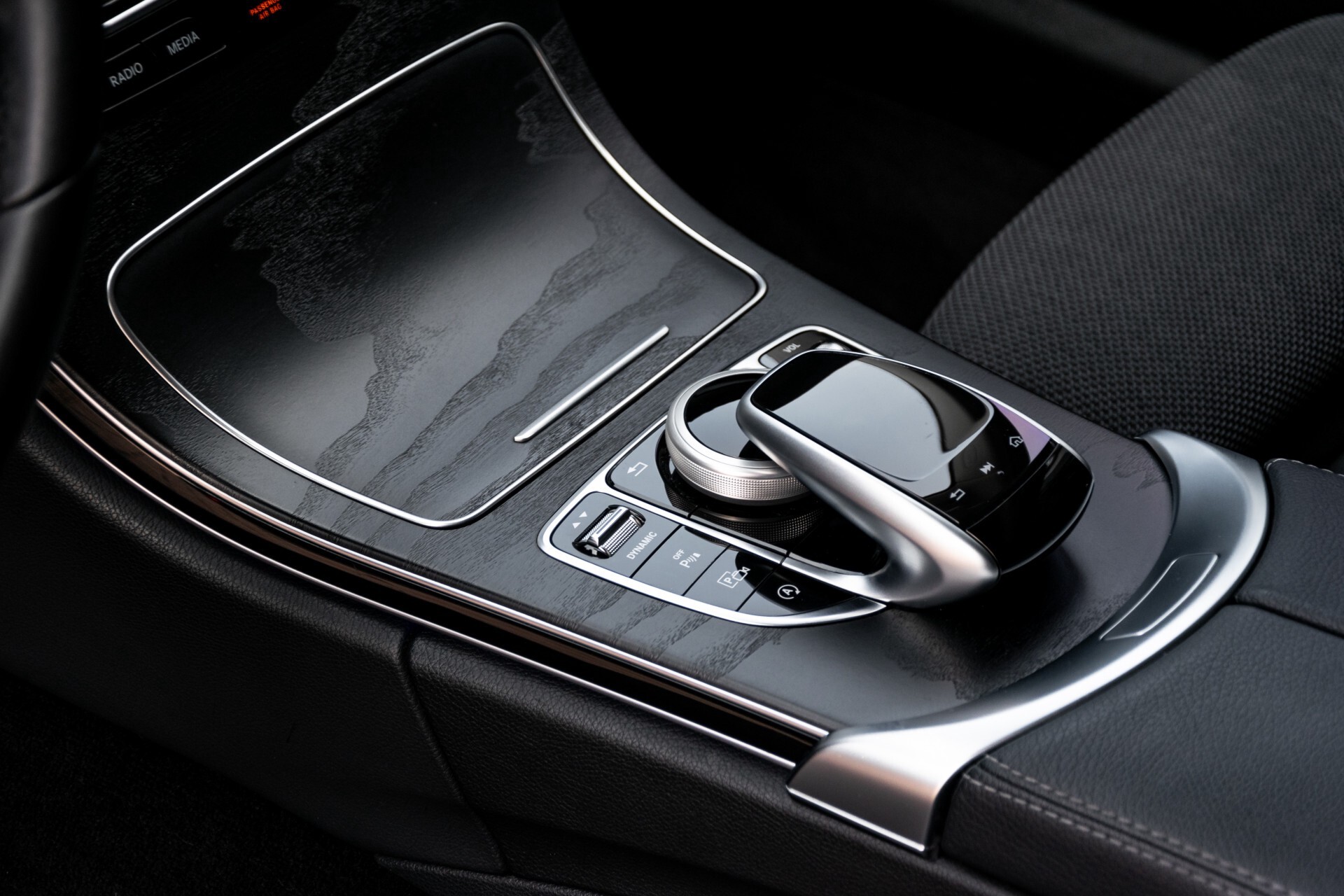 Mercedes-Benz C-Klasse 180 Avantgarde Advanced/Schuifdak/Groot Navi Aut9 Foto 18