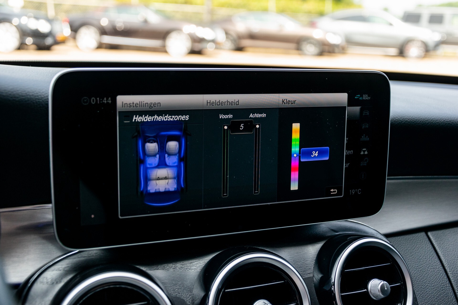 Mercedes-Benz C-Klasse 180 Avantgarde Advanced/Schuifdak/Groot Navi Aut9 Foto 31