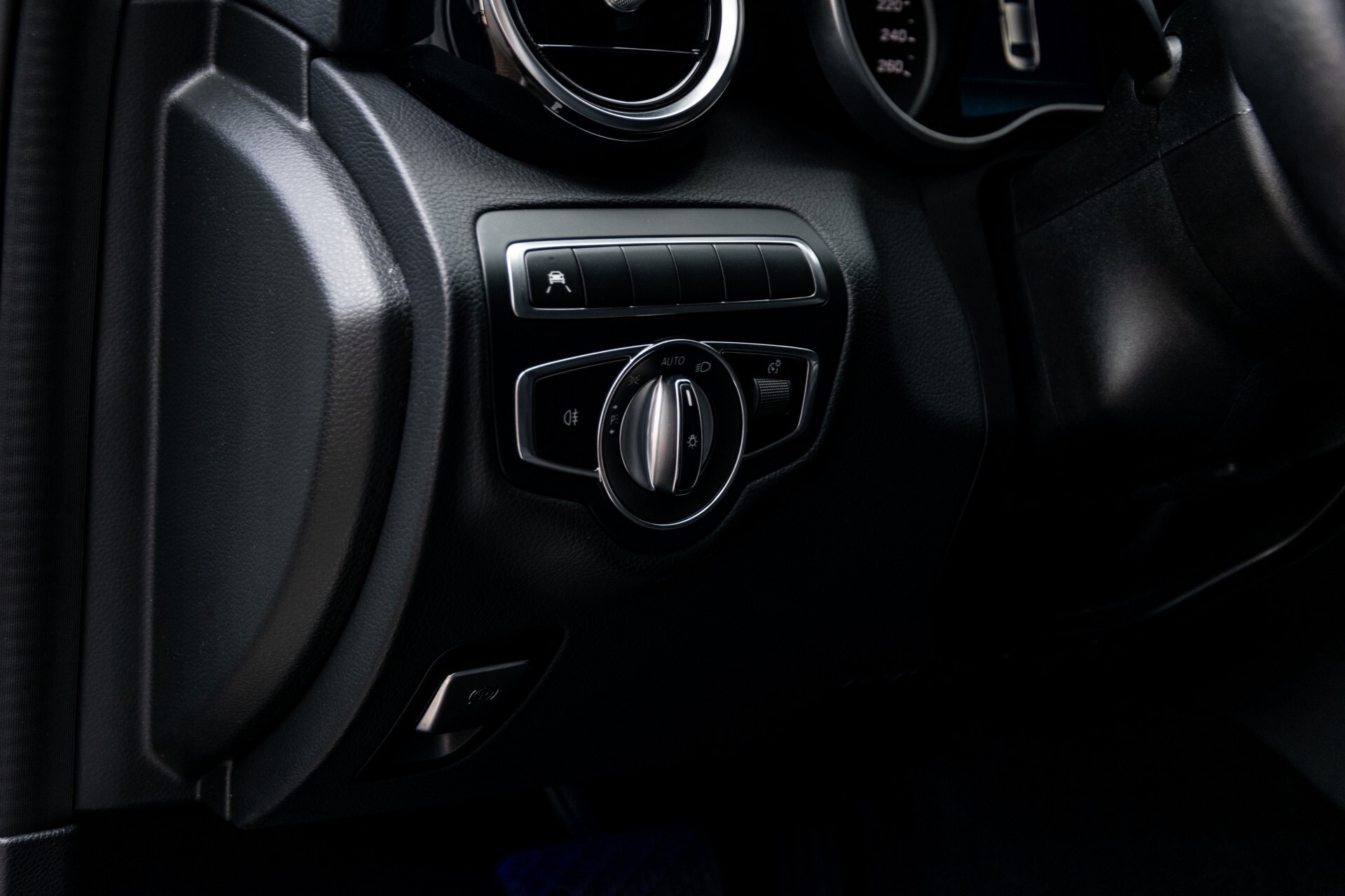 Mercedes-Benz C-Klasse 180 Avantgarde Advanced/Schuifdak/Groot Navi Aut9 Foto 34