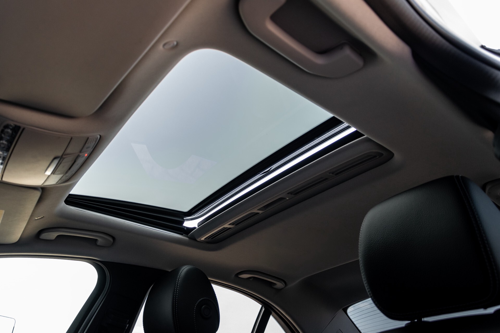 Mercedes-Benz C-Klasse 180 Avantgarde Advanced/Schuifdak/Groot Navi Aut9 Foto 49