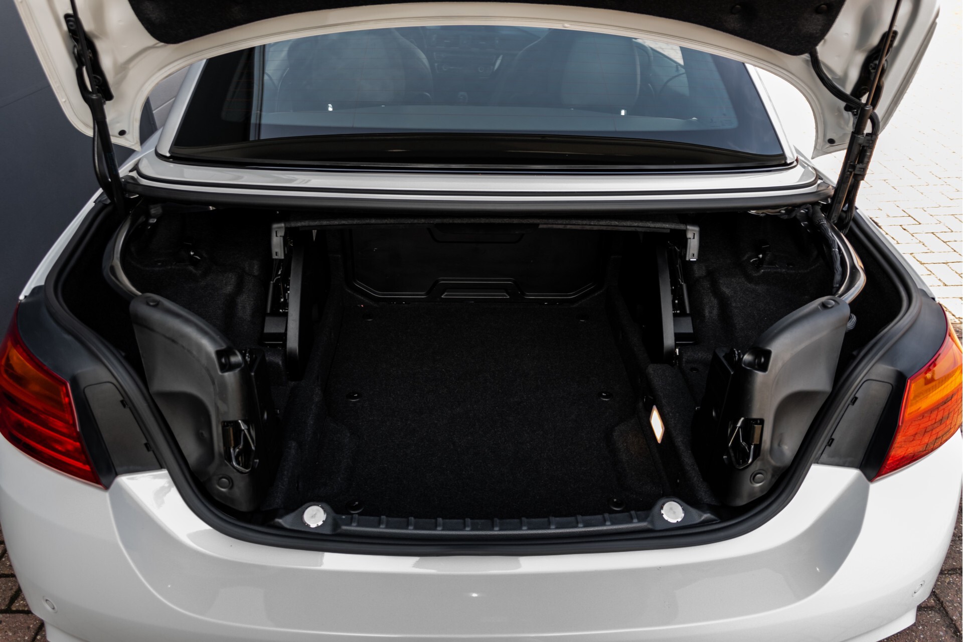 BMW 4 Serie Cabrio 435i M Performance Adaptive Cruise/Comfortacces/HUD/Surround View Aut8 Foto 52