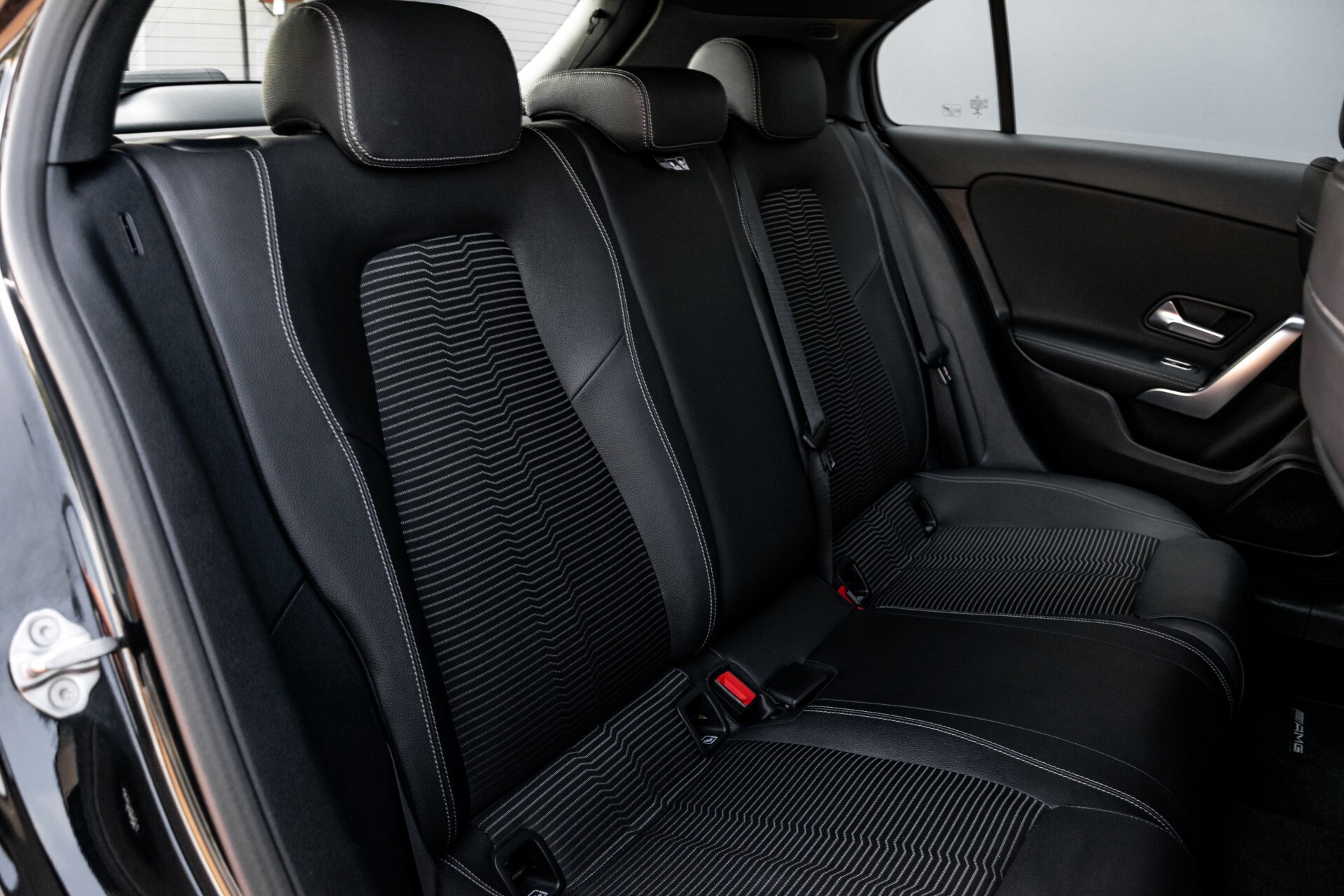 Mercedes-Benz A-Klasse 180d Progressive Widescreen/MBUX/LED/Verw-Stln Aut7 Foto 4