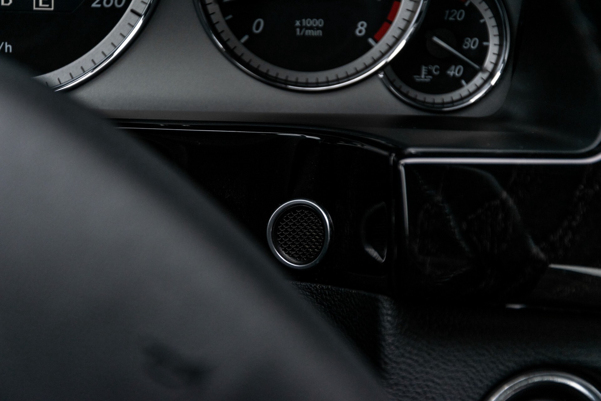 Mercedes-Benz E-Klasse 200 CGI Avantgarde Busines Class Aut5 Foto 13