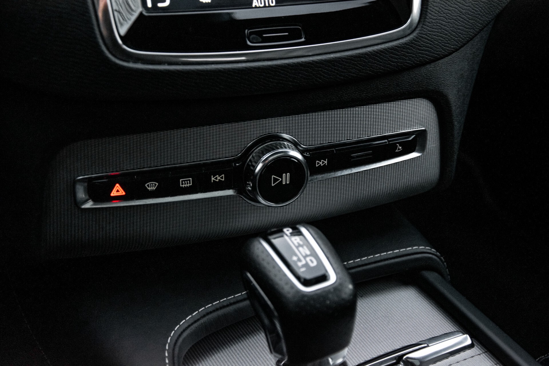 Volvo XC90 2.0 T6 AWD R-Design Panorama/Keyless/B&W/ACC/Standkachel/22" Aut8 Foto 30