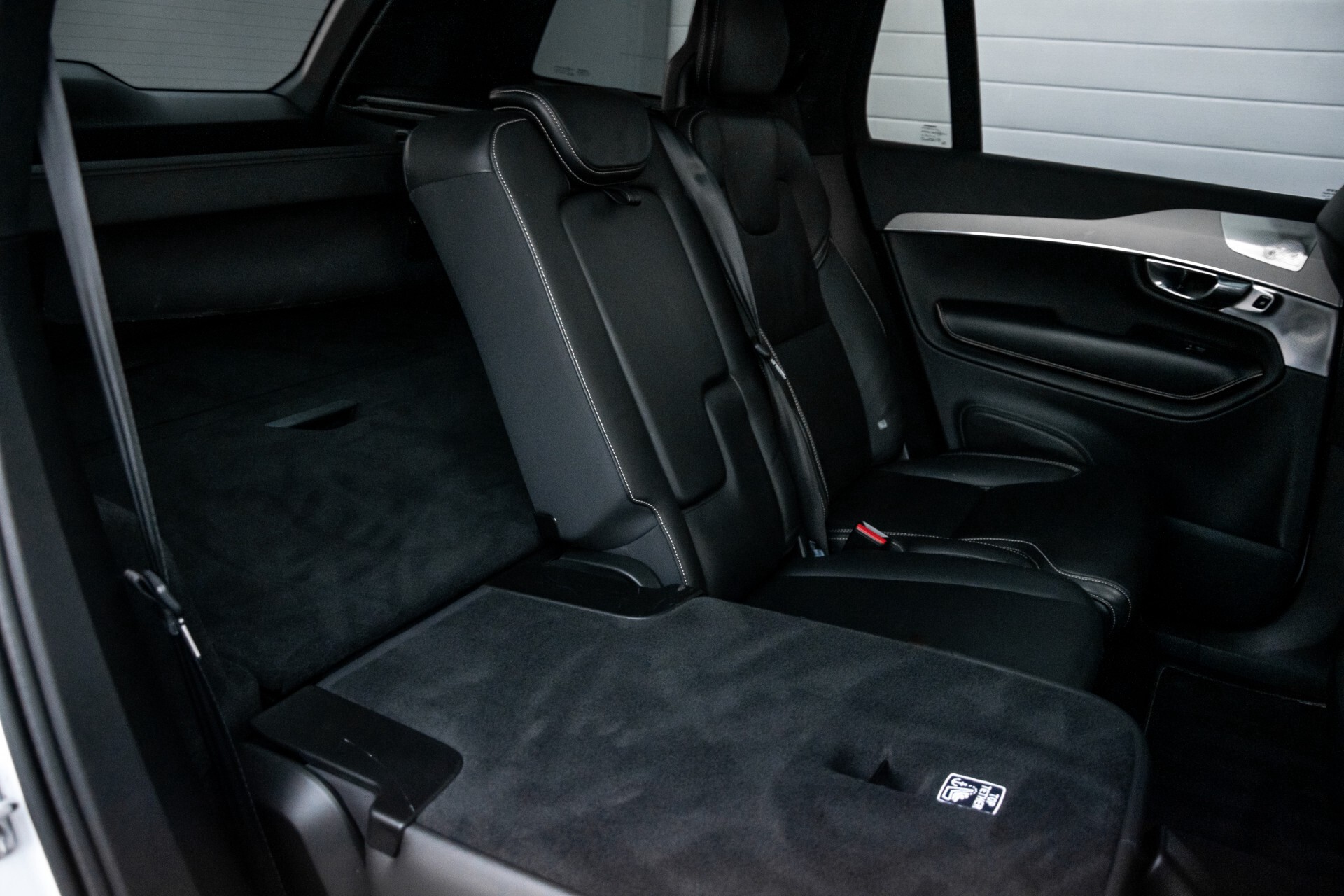 Volvo XC90 2.0 T6 AWD R-Design Panorama/Keyless/B&W/ACC/Standkachel/22" Aut8 Foto 6