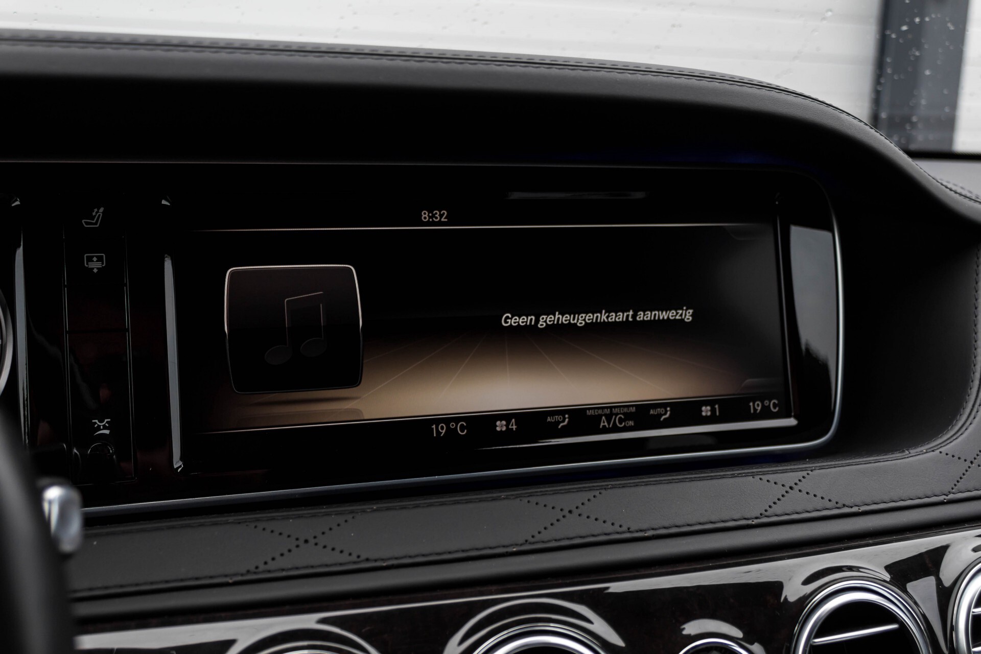 Mercedes-Benz S-Klasse 350 Bluetec Exclusive Panorama/Massage/Keyless/Distronic/Standkachel Aut7 Foto 22