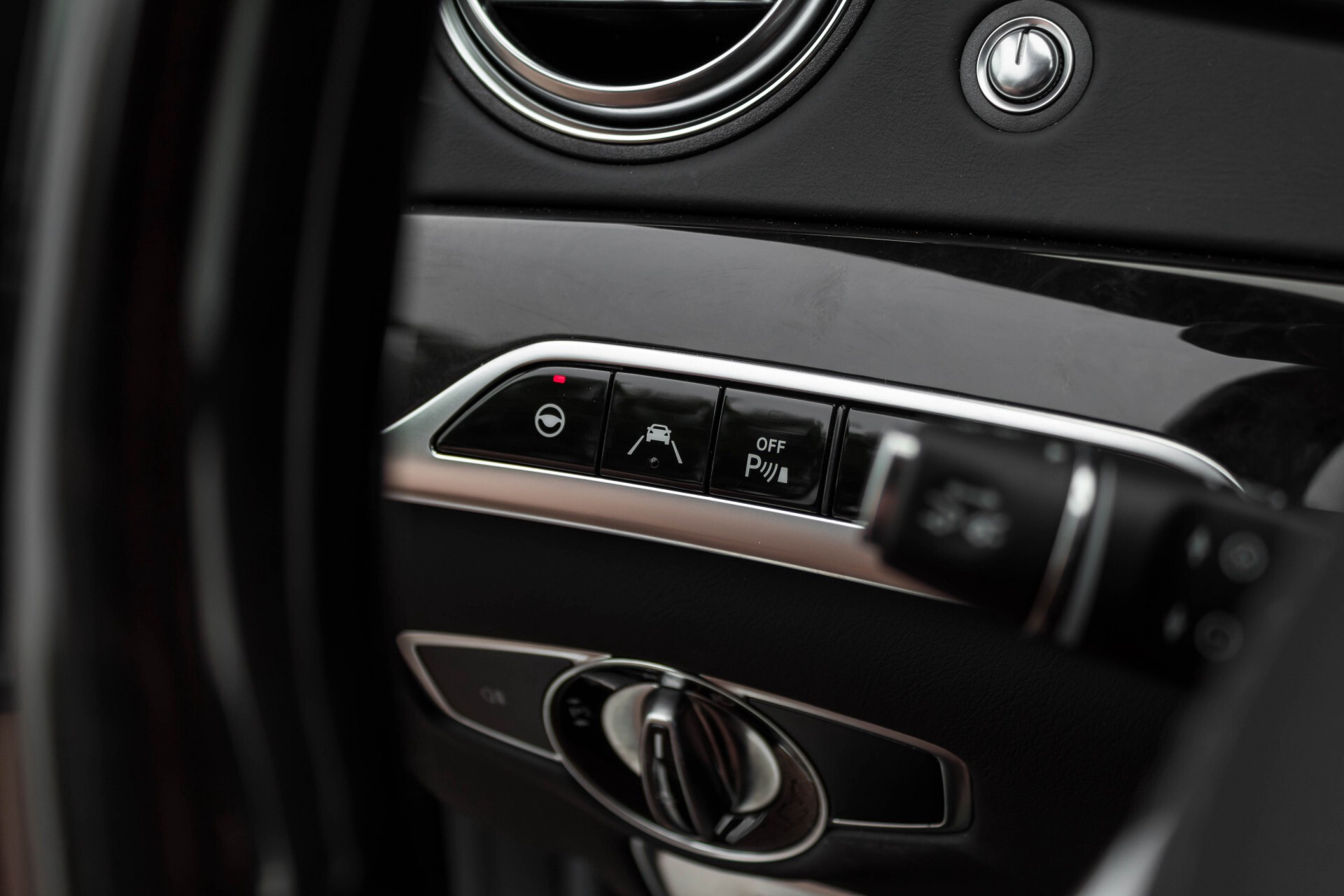 Mercedes-Benz S-Klasse 350 Bluetec Exclusive Panorama/Massage/Keyless/Distronic/Standkachel Aut7 Foto 35