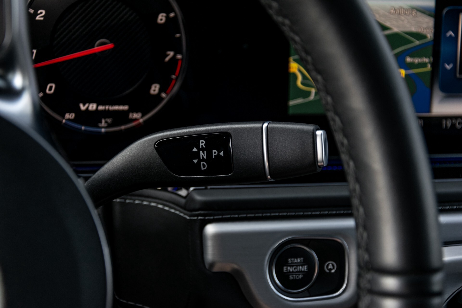 Mercedes-Benz G-Klasse 63 AMG Designo Night/Massage/Standkachel Aut9 Foto 14