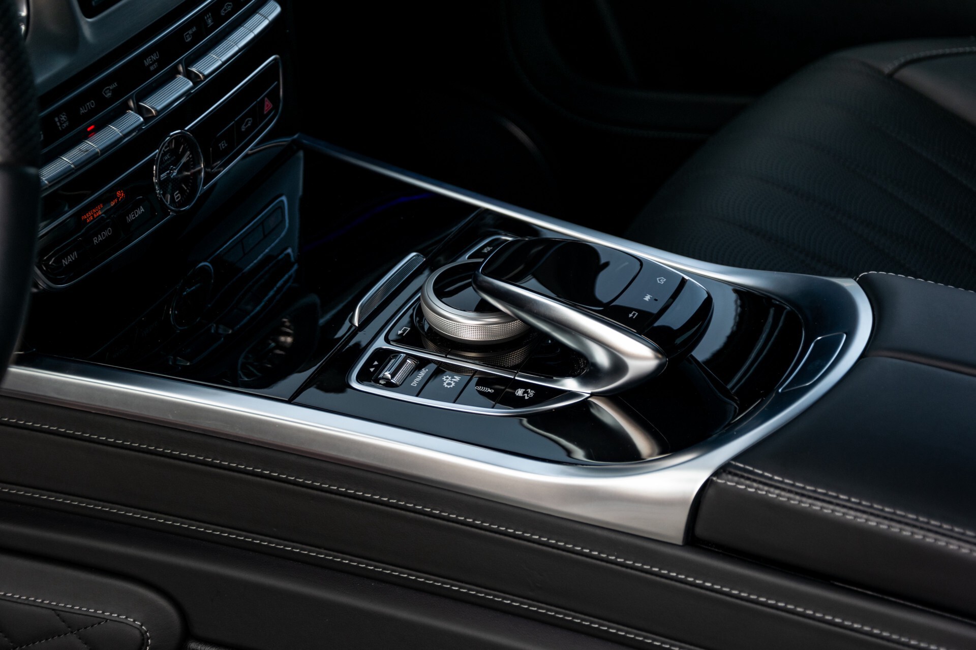 Mercedes-Benz G-Klasse 63 AMG Designo Night/Massage/Standkachel Aut9 Foto 18