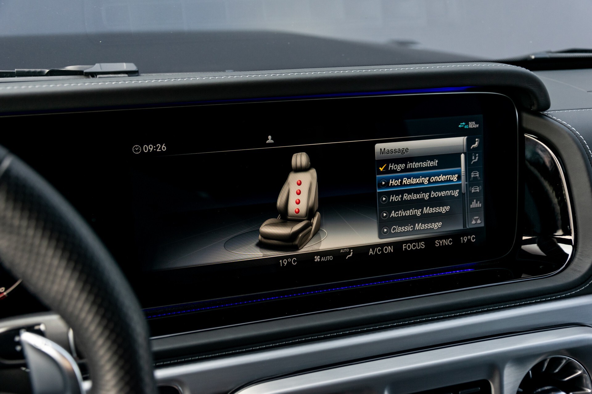 Mercedes-Benz G-Klasse 63 AMG Designo Night/Massage/Standkachel Aut9 Foto 31