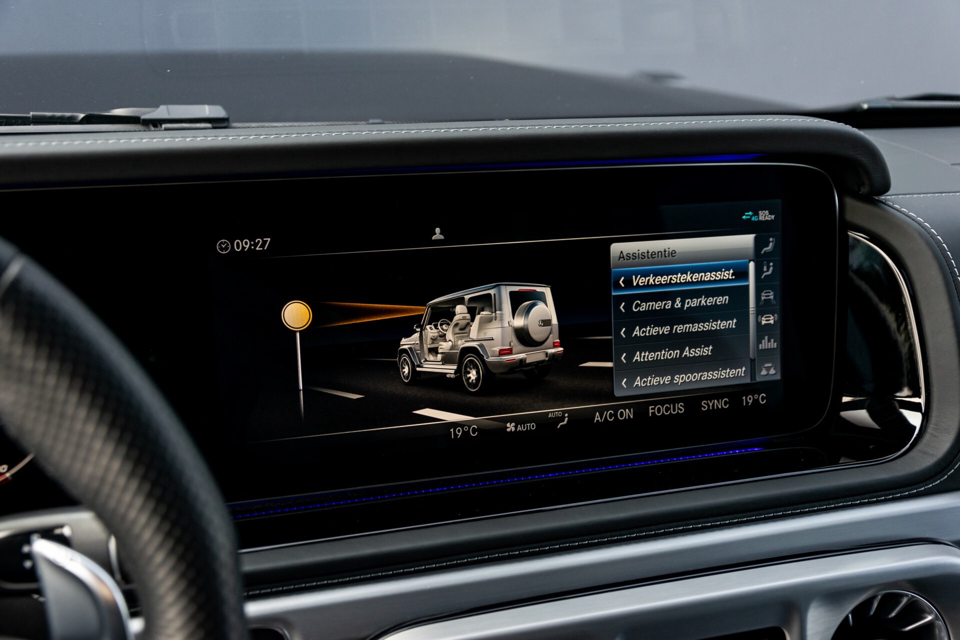 Mercedes-Benz G-Klasse 63 AMG Designo Night/Massage/Standkachel Aut9 Foto 35