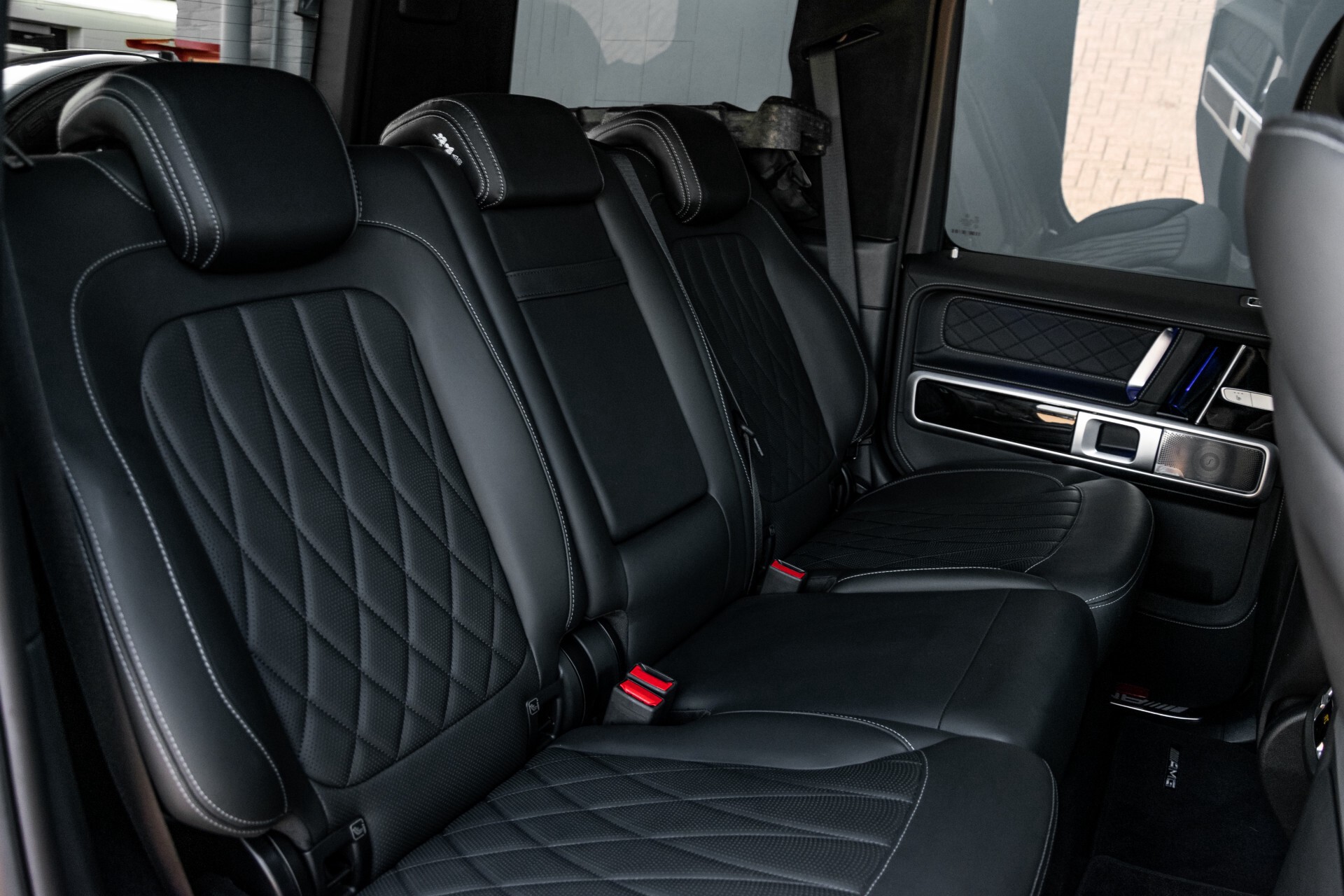 Mercedes-Benz G-Klasse 63 AMG Designo Night/Massage/Standkachel Aut9 Foto 4