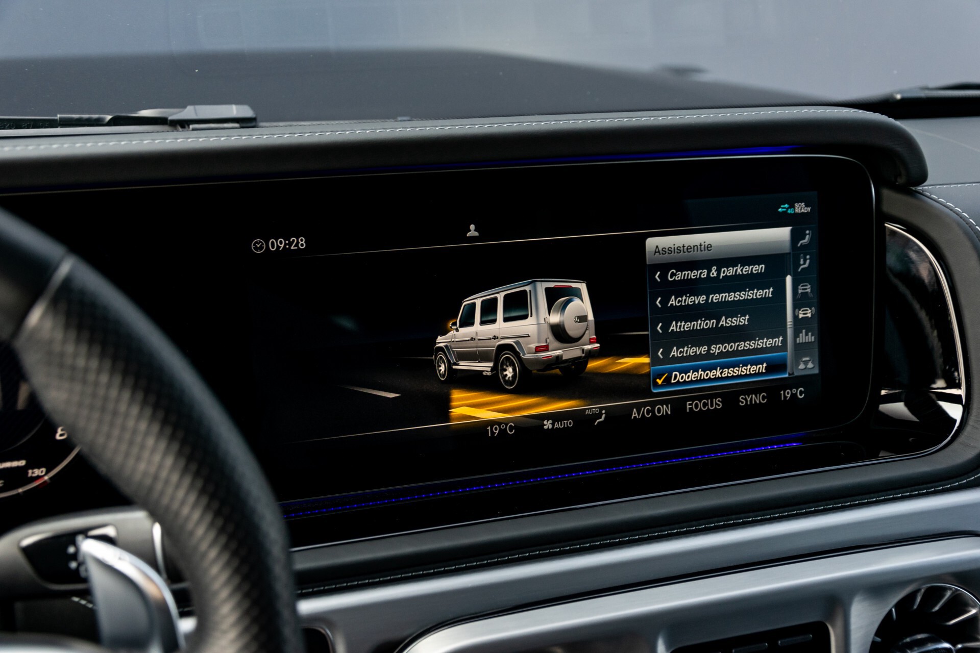 Mercedes-Benz G-Klasse 63 AMG Designo Night/Massage/Standkachel Aut9 Foto 43