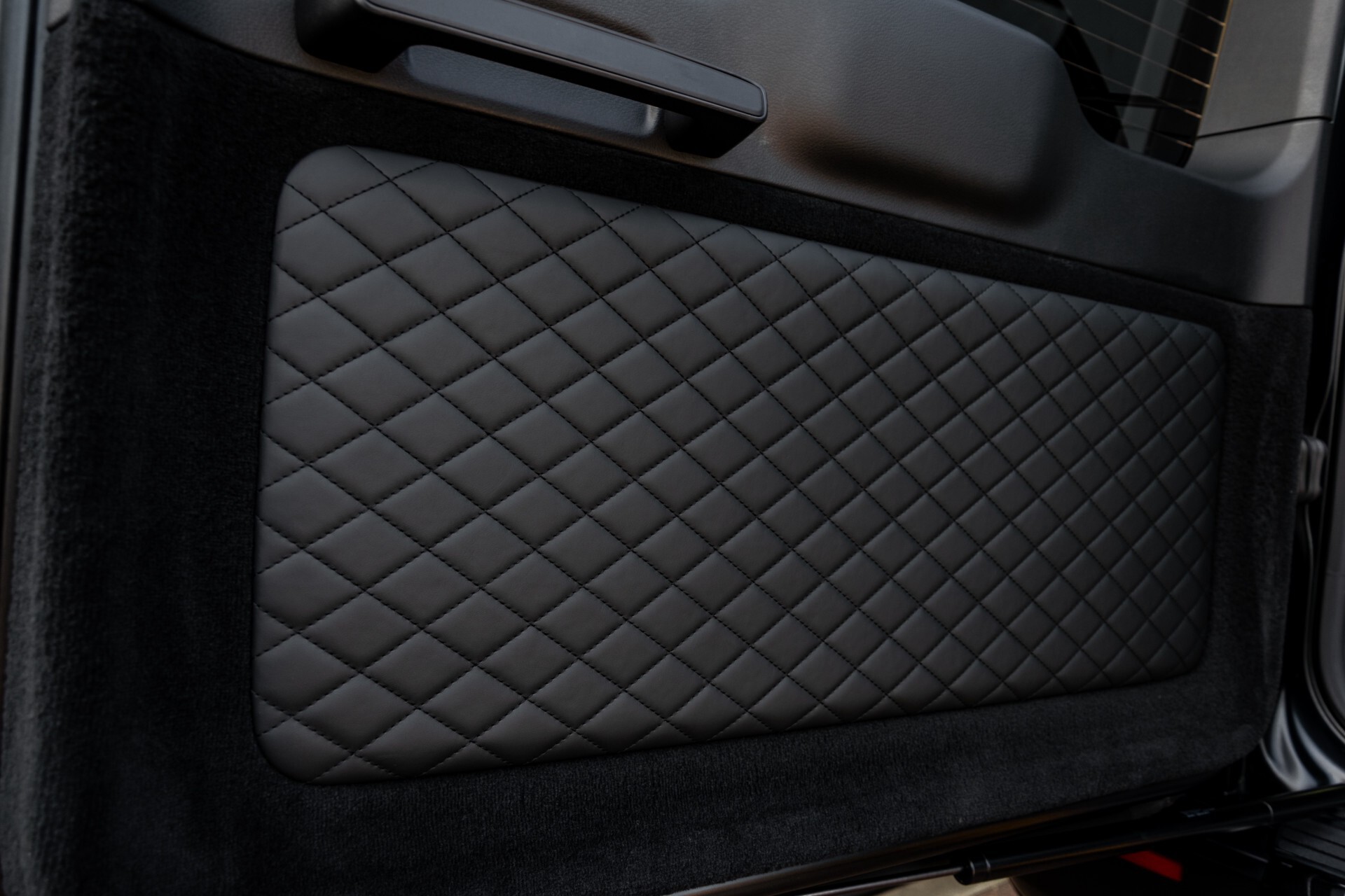 Mercedes-Benz G-Klasse 63 AMG Designo Night/Massage/Standkachel Aut9 Foto 75