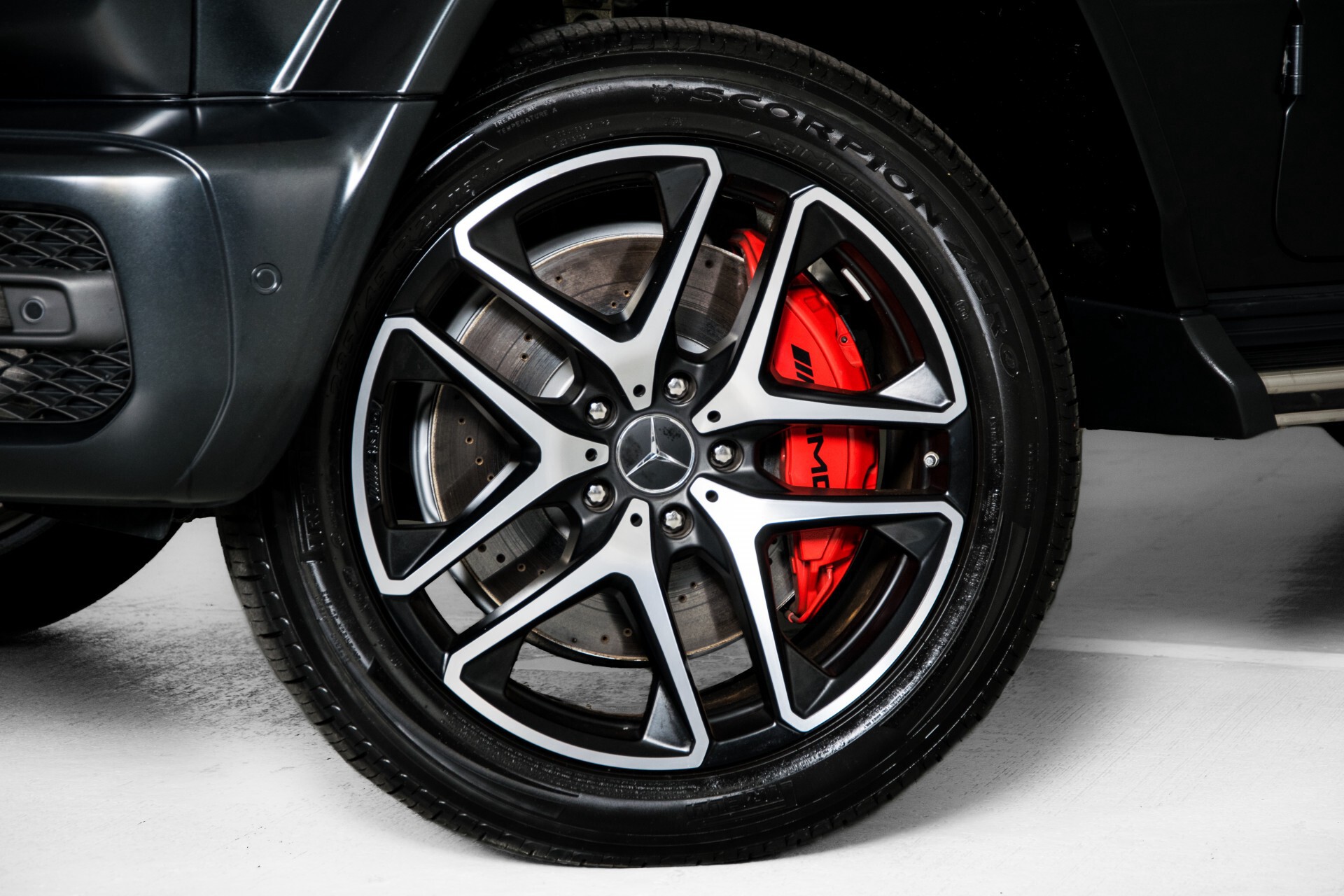 Mercedes-Benz G-Klasse 63 AMG Designo Night/Massage/Standkachel Aut9 Foto 88