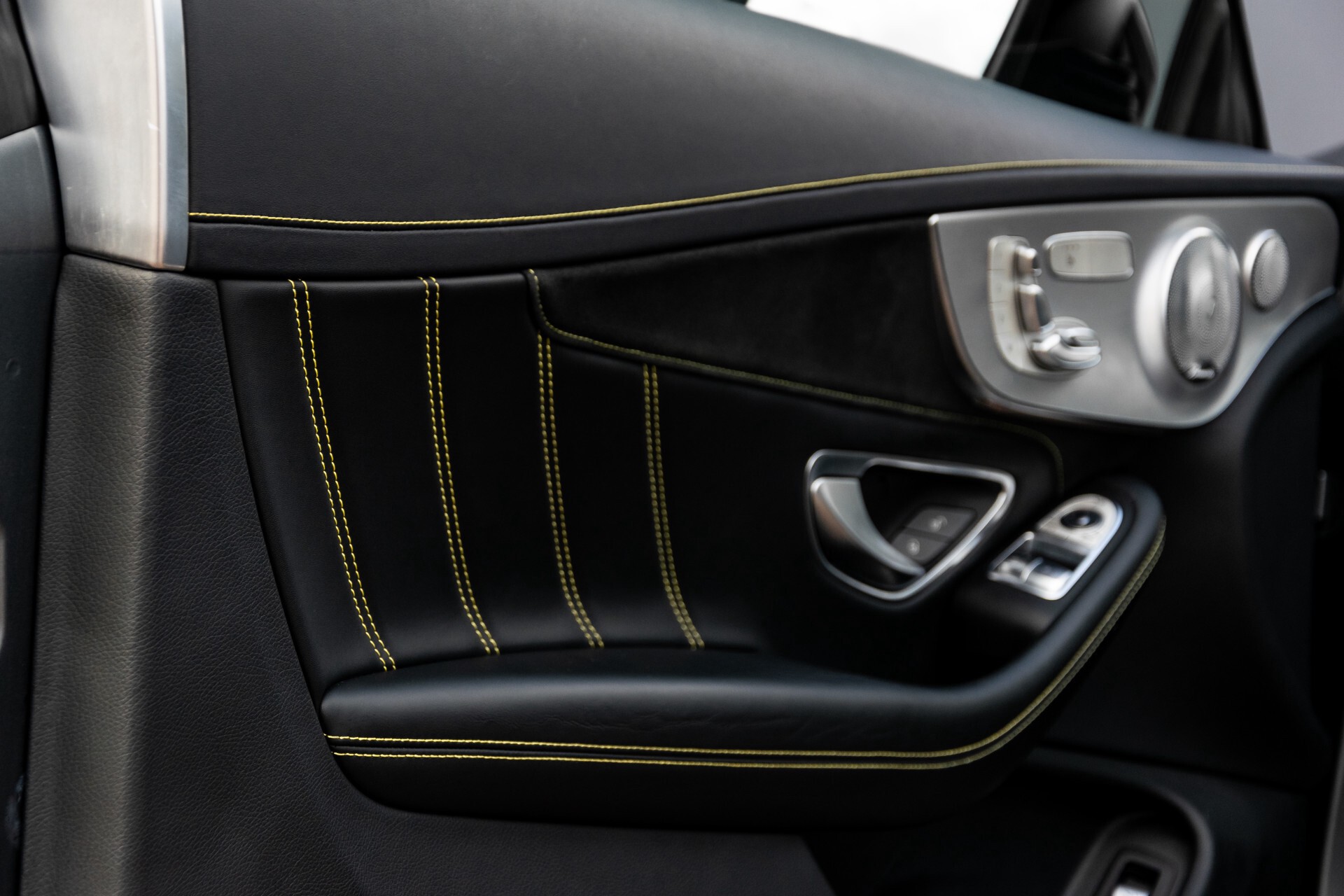 Mercedes-Benz C-Klasse Coupé 63 S AMG Edition 1 Performance | Burmester | Mem Aut7 Foto 16