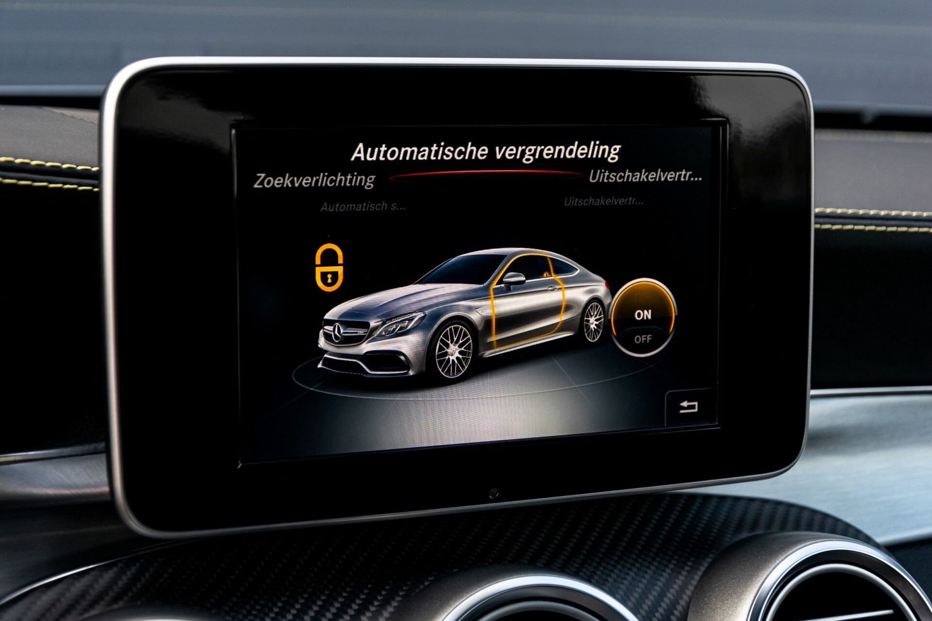 Mercedes-Benz C-Klasse Coupé 63 S AMG Edition 1 Performance | Burmester | Mem Aut7 Foto 23