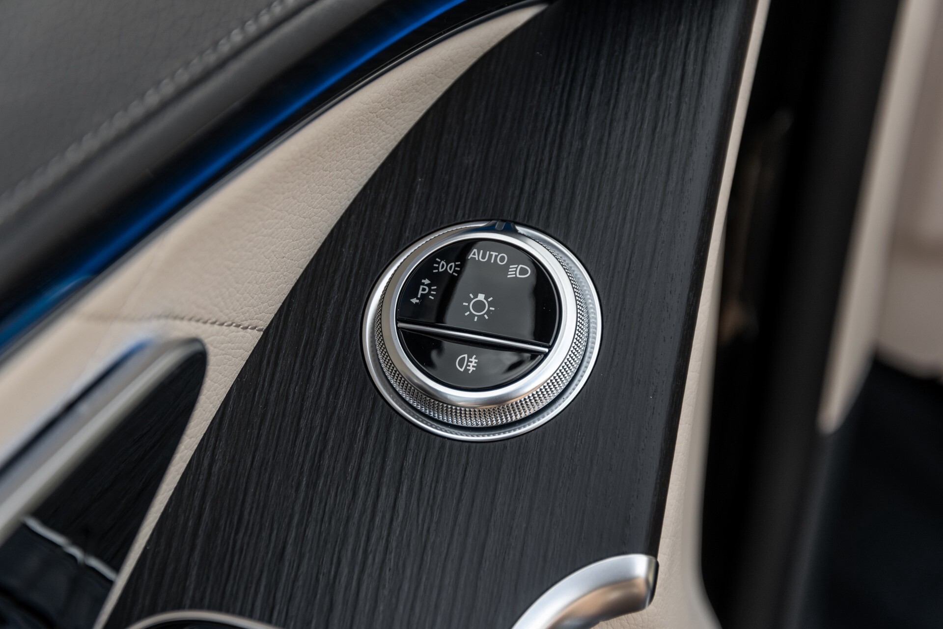 Mercedes-Benz S-Klasse 500 4-M Lang AMG Premium Plus Macchiatobeige Aut9 Foto 24