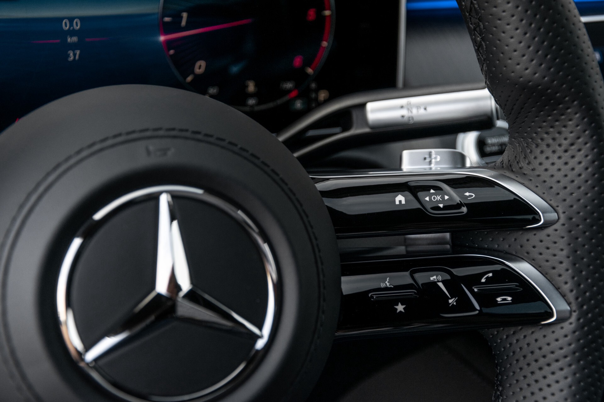 Mercedes-Benz S-Klasse 400d Lang 4-M AMG Premium Plus 21"/Massage/Head-Up/Digital Light/Ruitleder Aut9 Foto 15