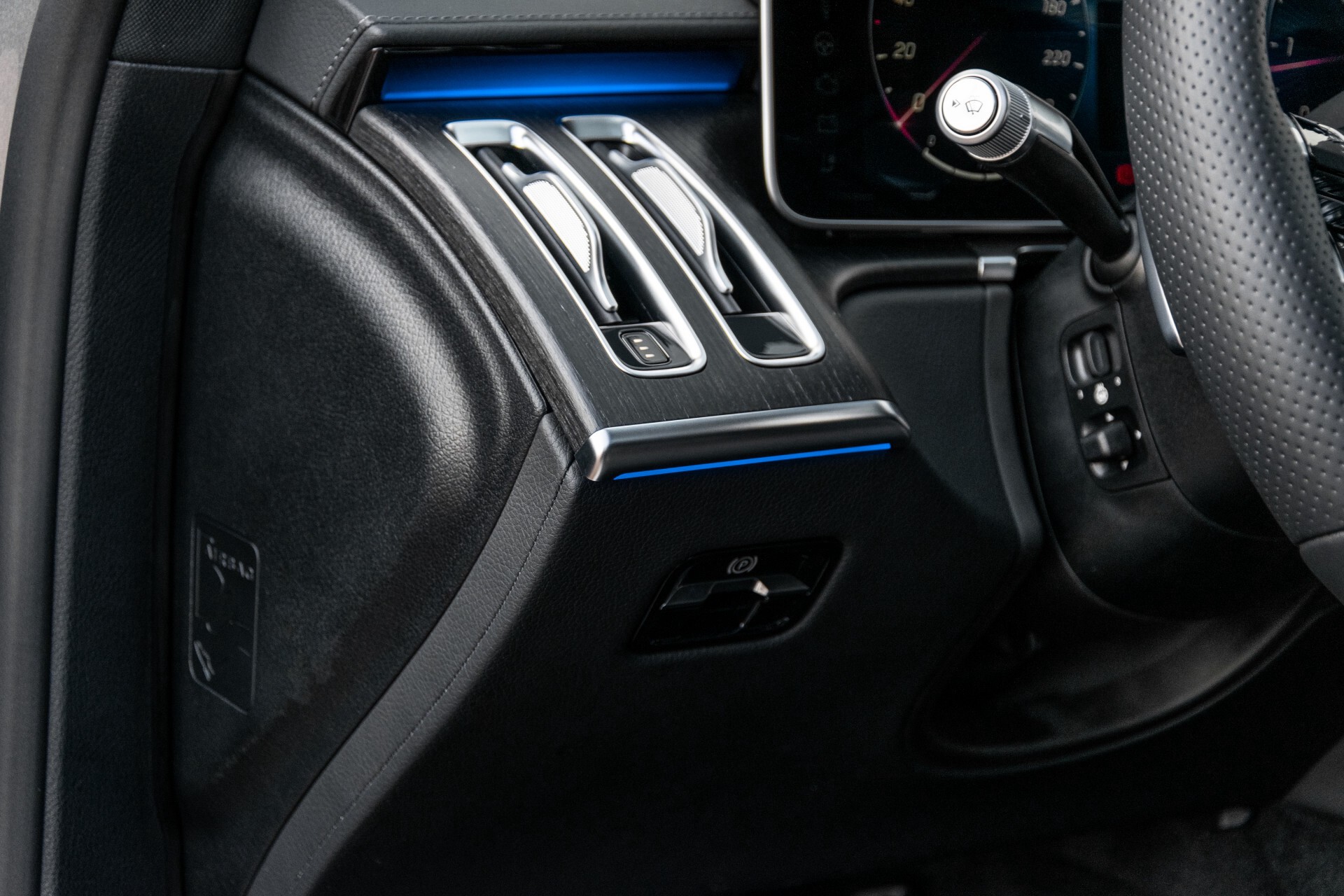 Mercedes-Benz S-Klasse 400d Lang 4-M AMG Premium Plus 21"/Massage/Head-Up/Digital Light/Ruitleder Aut9 Foto 30